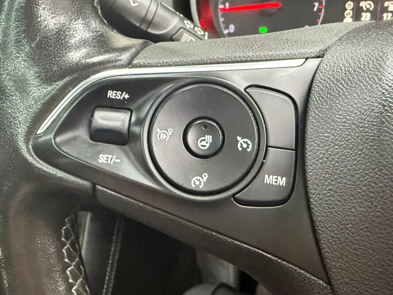 Vauxhall Grandland X view 13