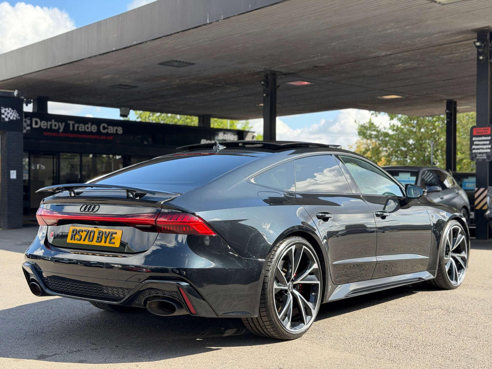 Audi RS7 view 2