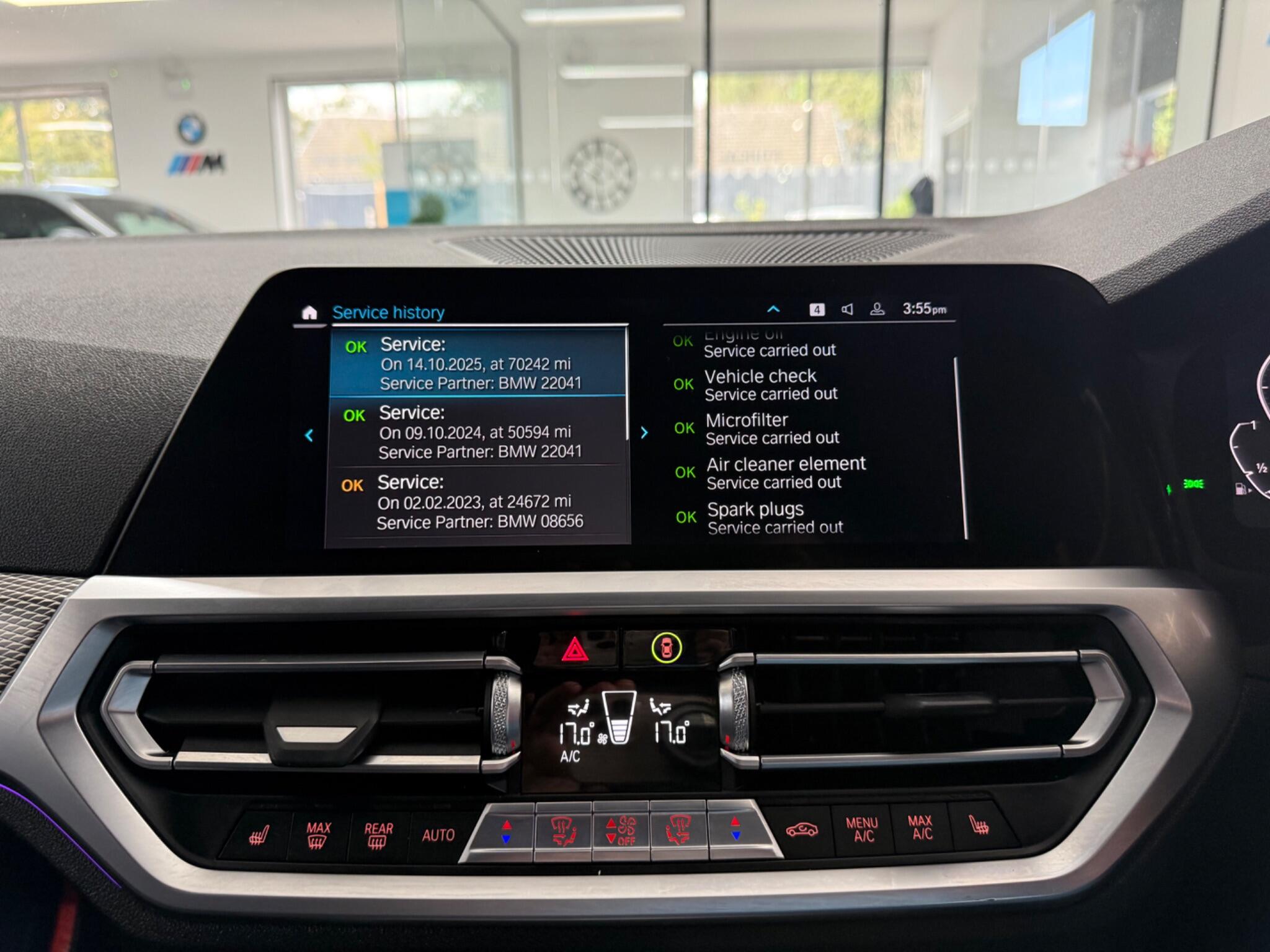 BMW 3 Series view 15