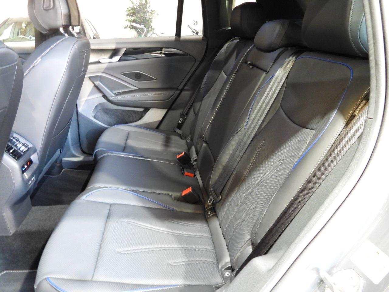 Volkswagen Tiguan view 29