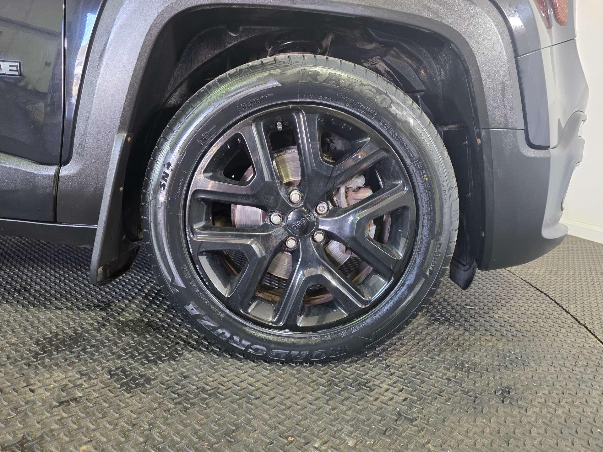 Jeep Renegade view 53