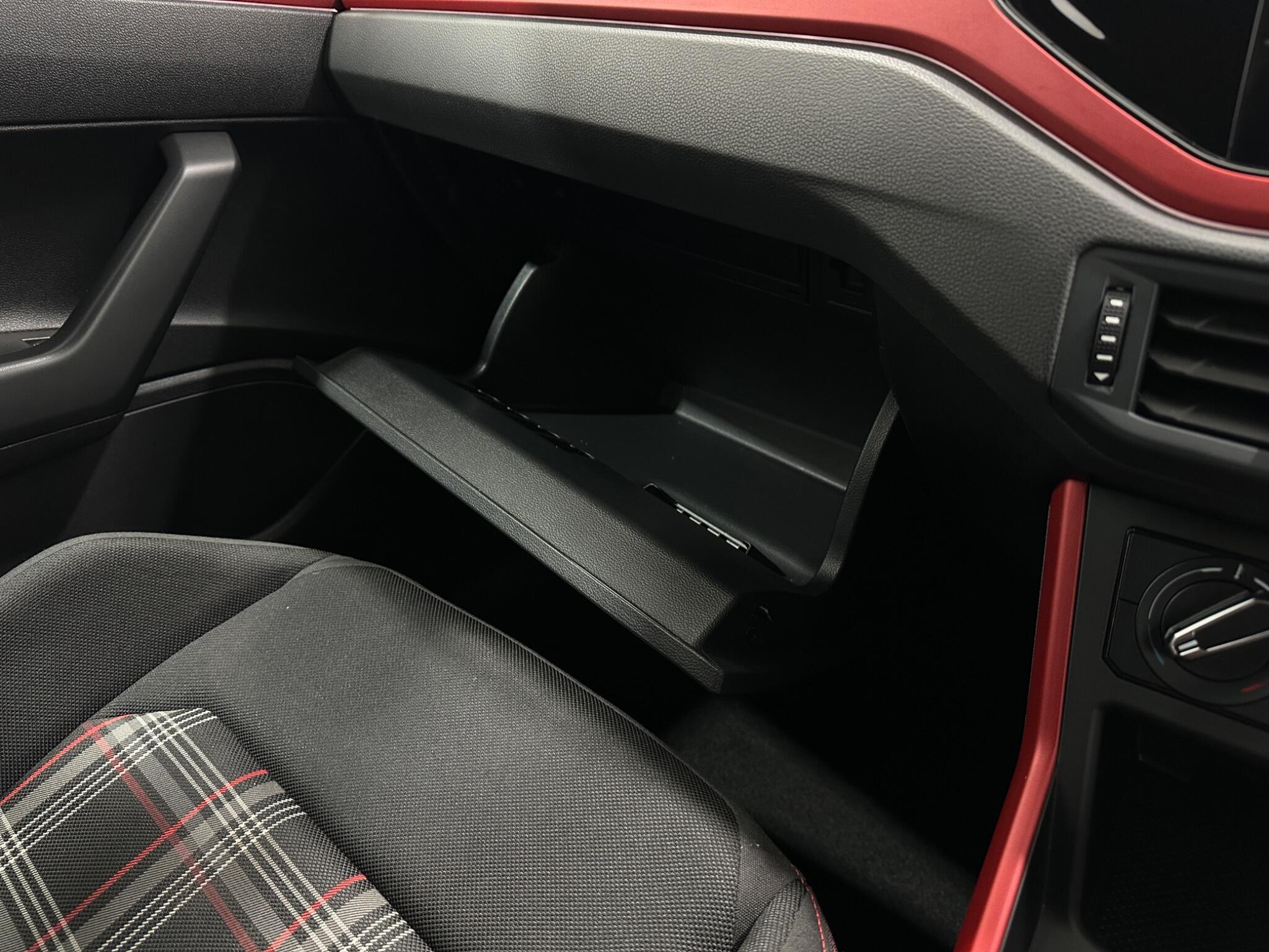 Volkswagen Polo view 27