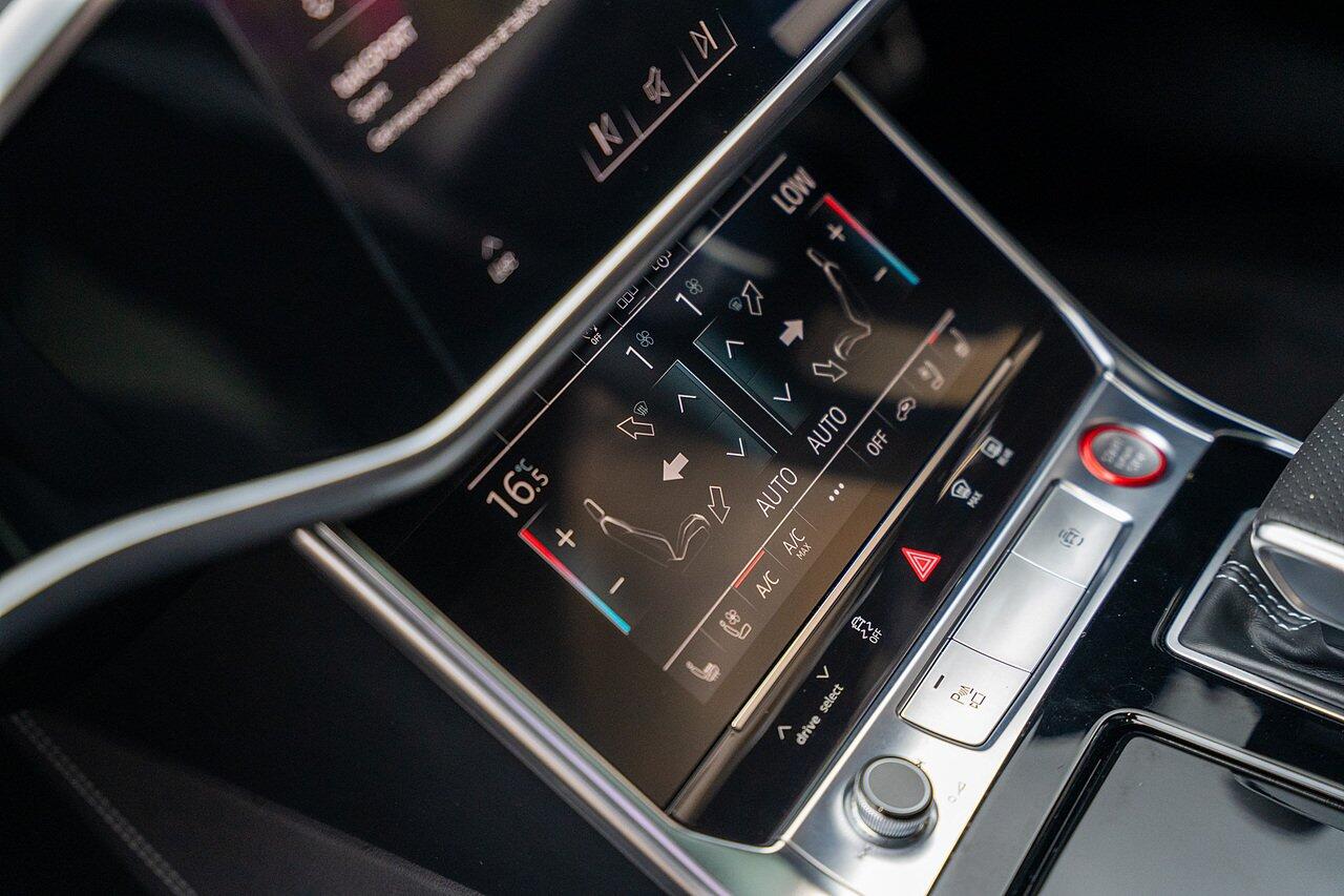 Audi RS6 view 78