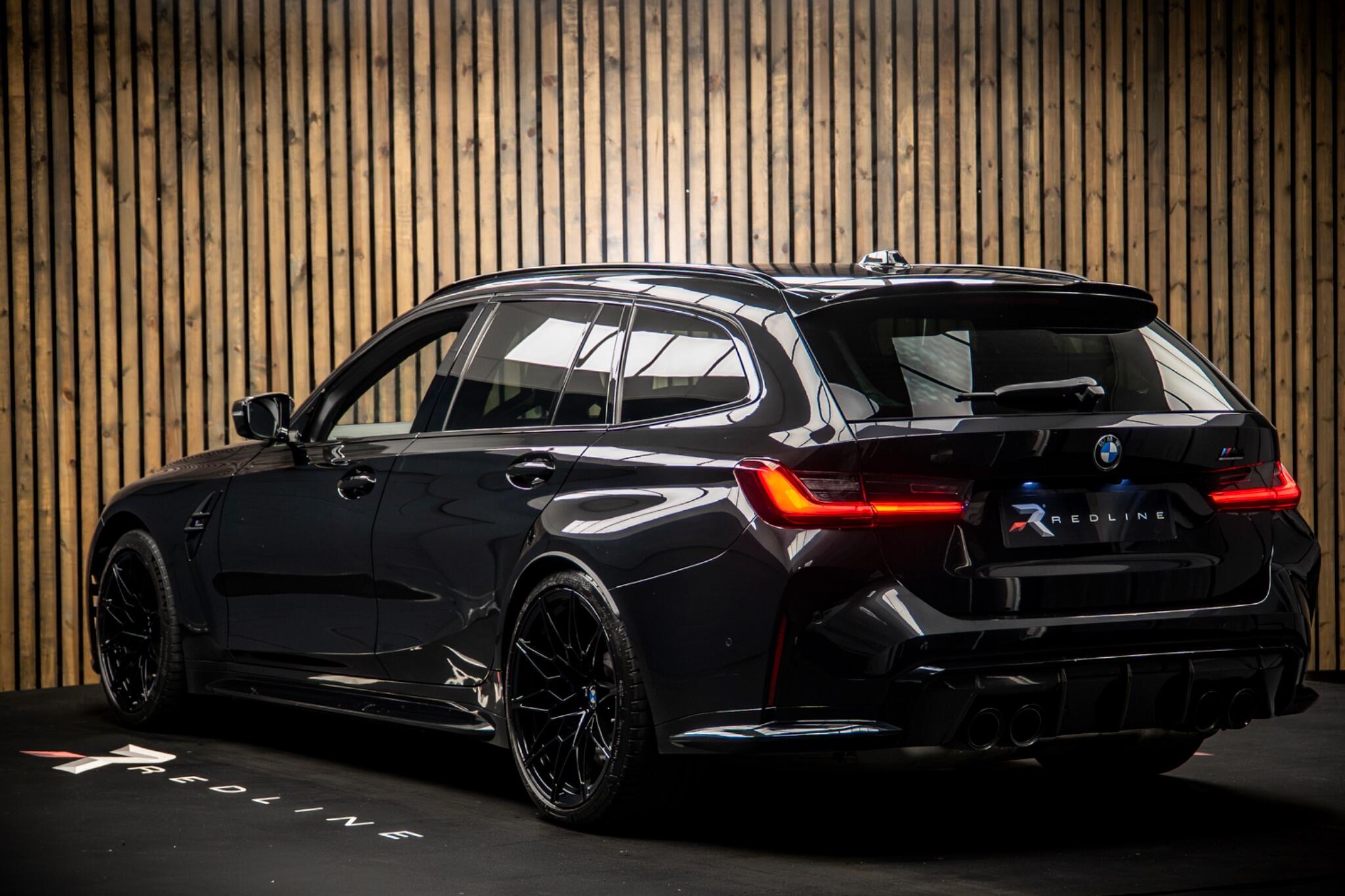 BMW M3 view 3