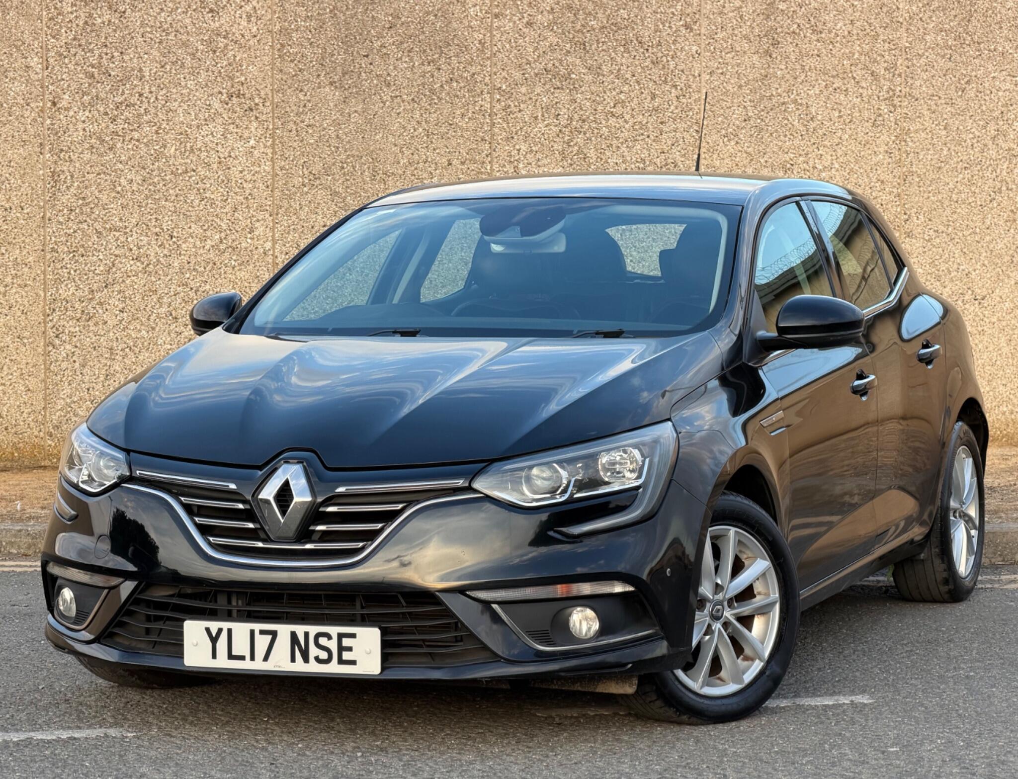 Renault Megane view 14