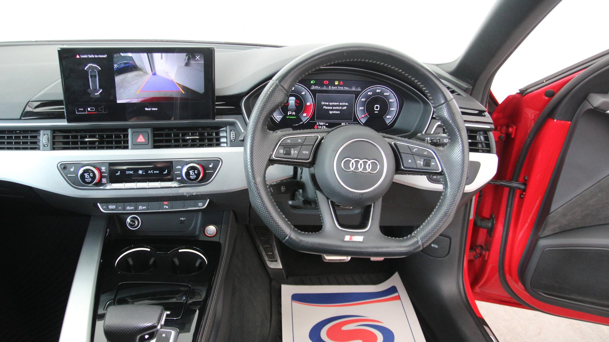 Audi S4 view 15