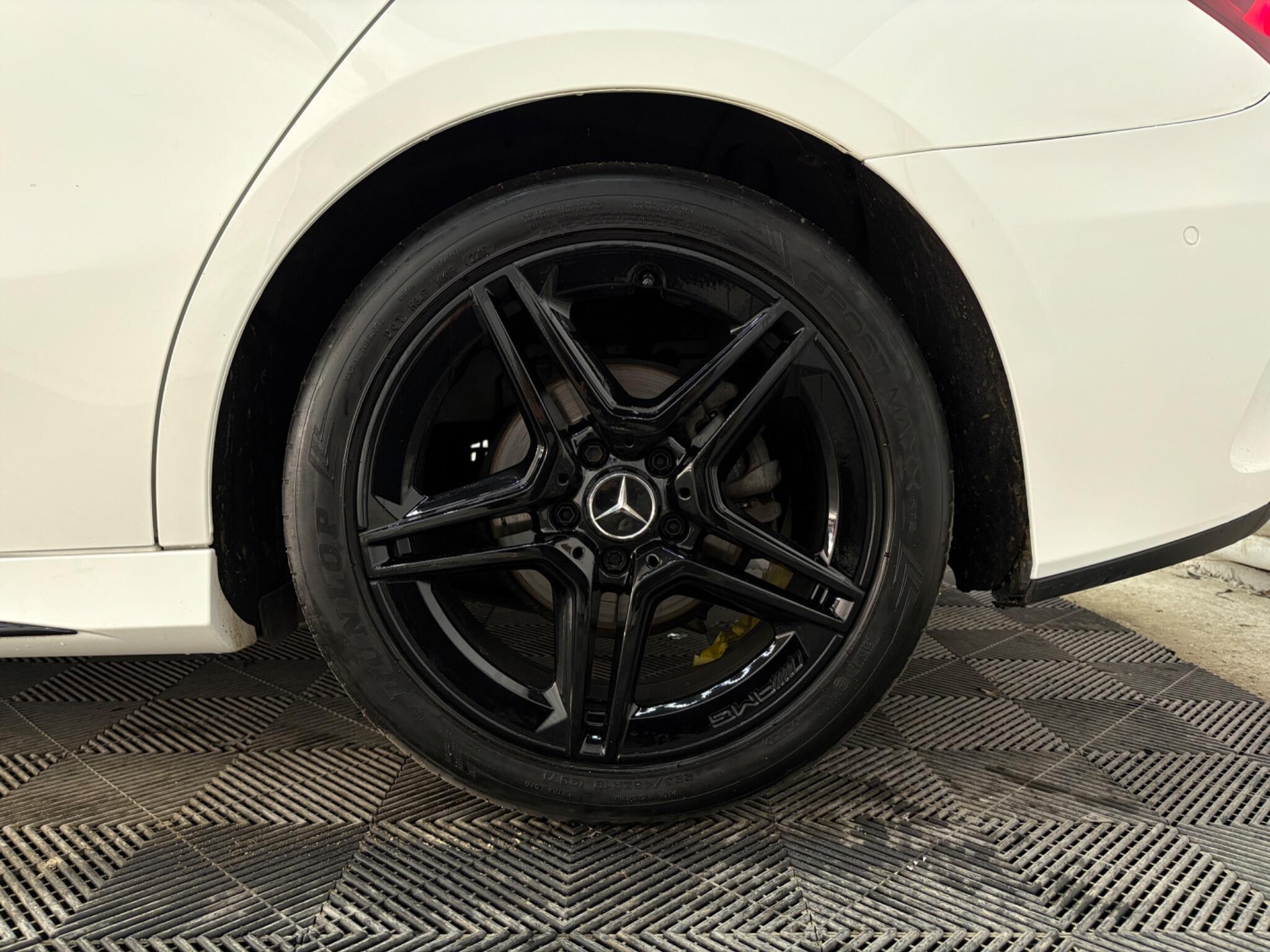 Mercedes-Benz A-Class view 32