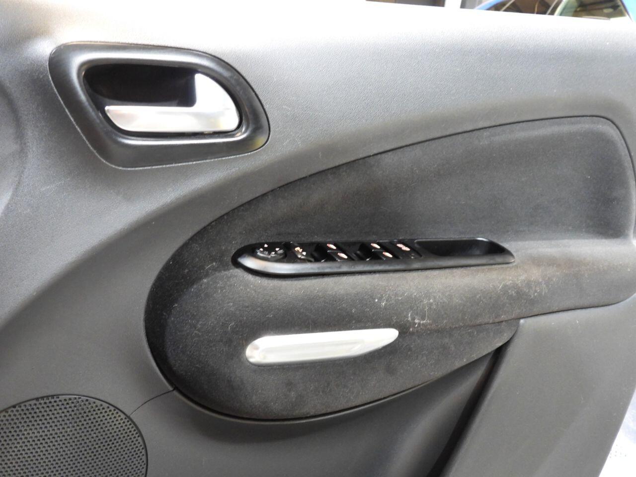 Citroen C3 Picasso view 31