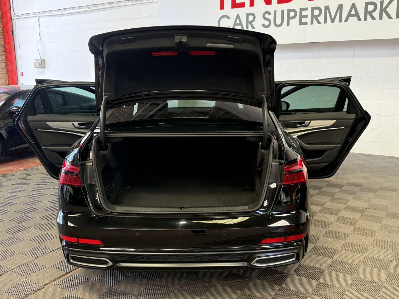 Audi A6 Saloon view 17