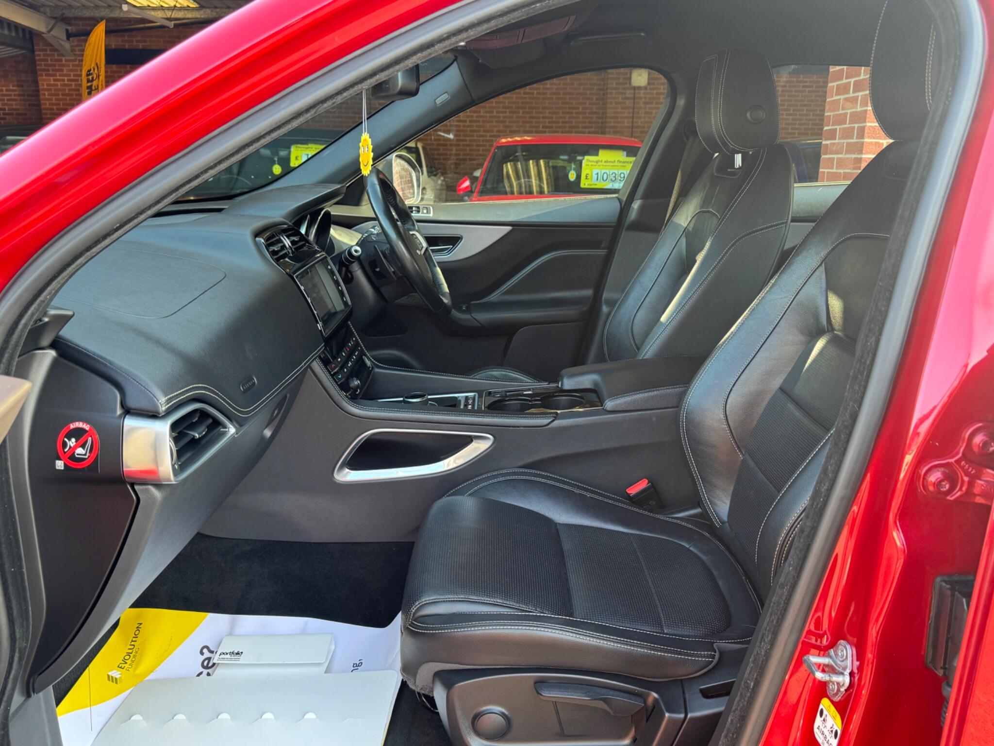 Jaguar F-Pace view 7