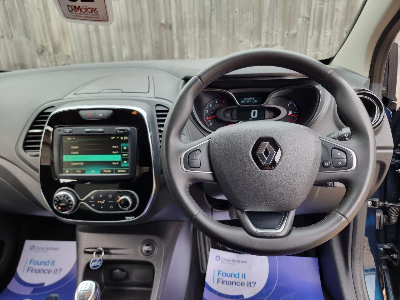 Renault Captur view 12
