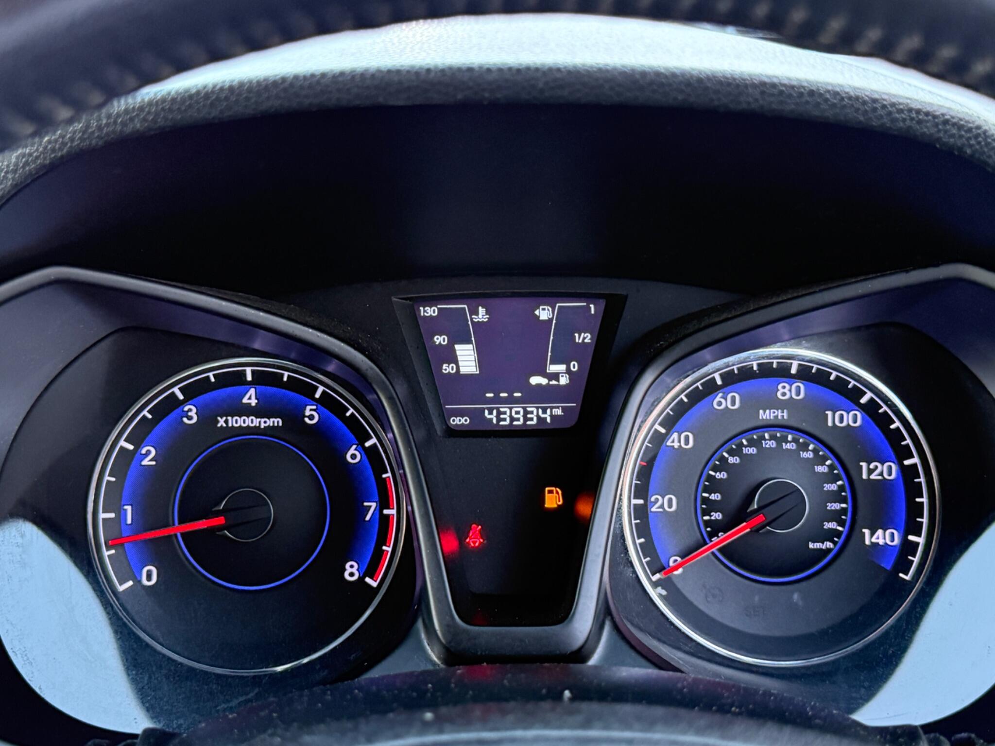 Hyundai ix20 - Image 66