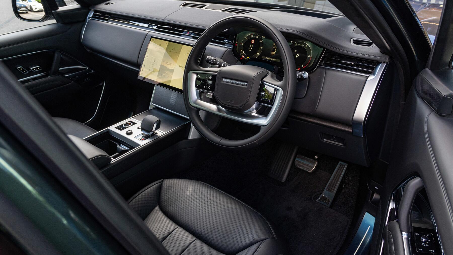 Land Rover Range Rover view 68