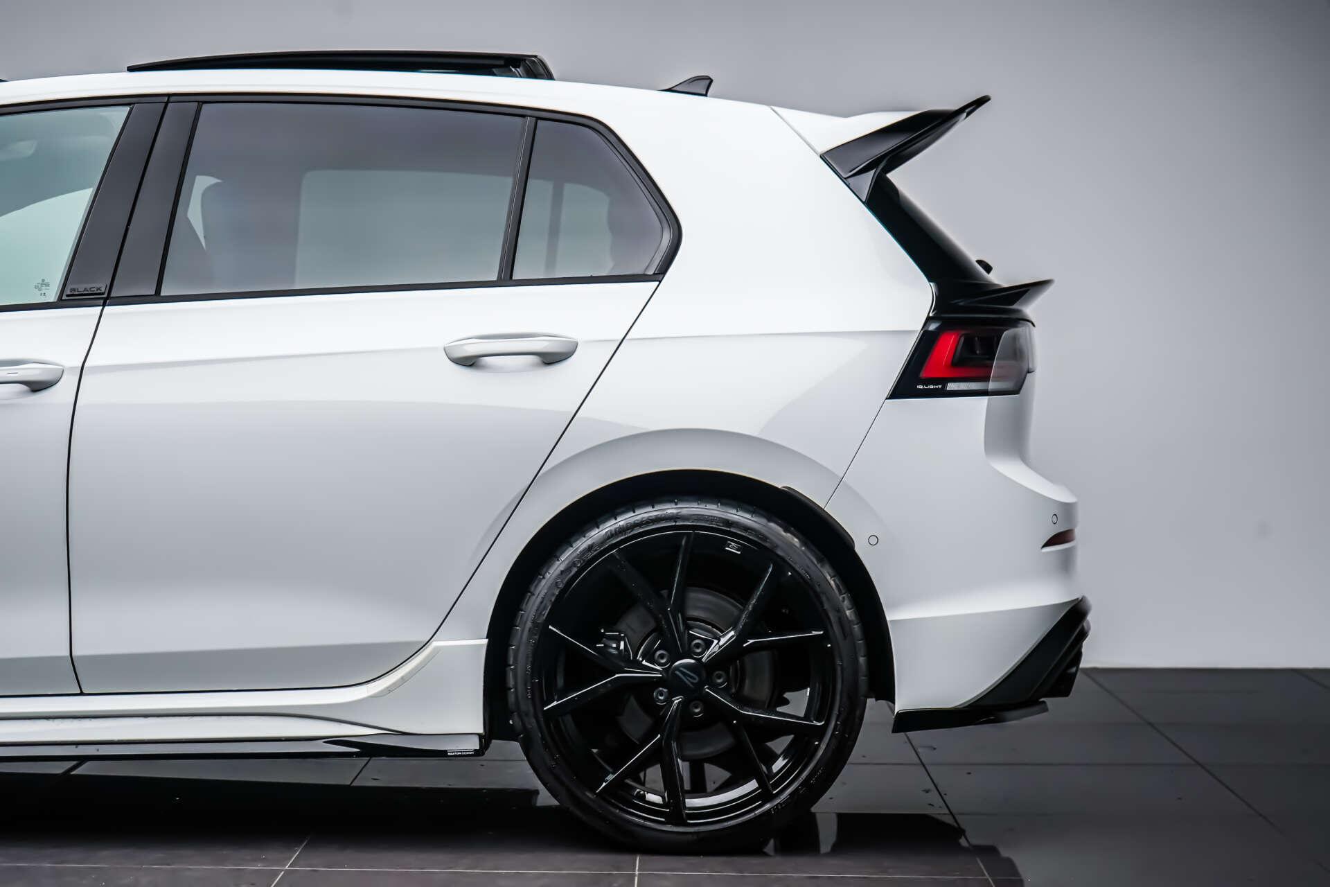 Volkswagen Golf view 15
