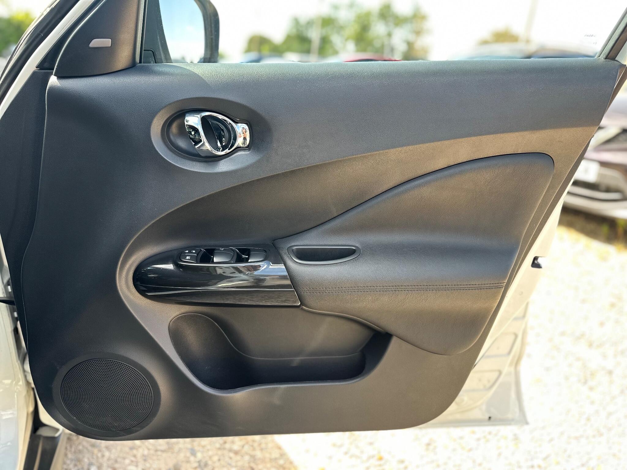 Nissan Juke view 58