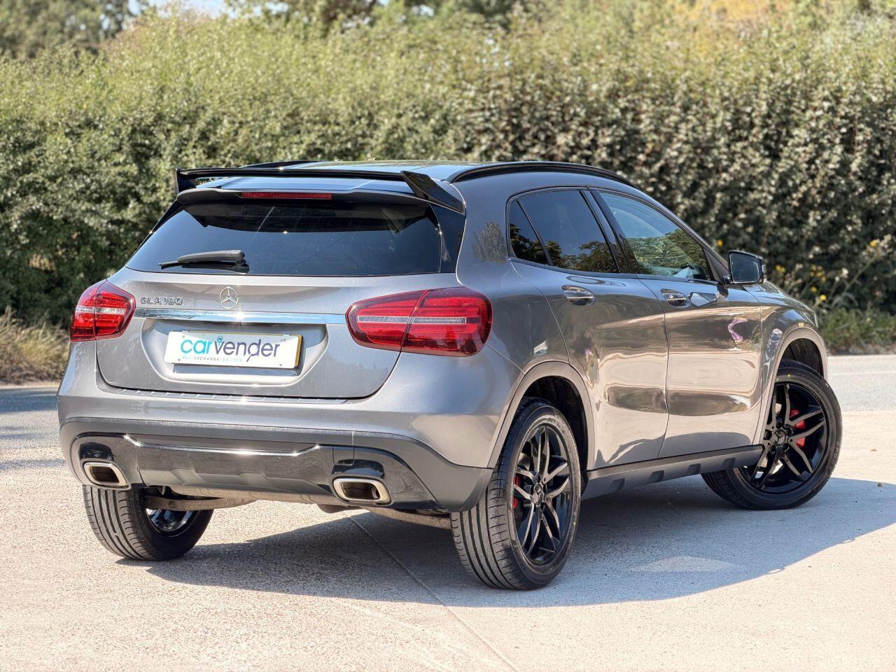 Mercedes-Benz Gla view 5