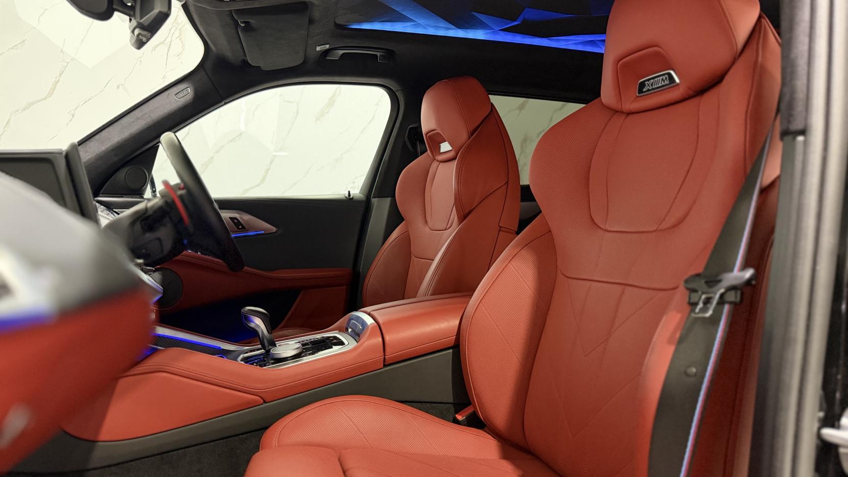 BMW XM view 40