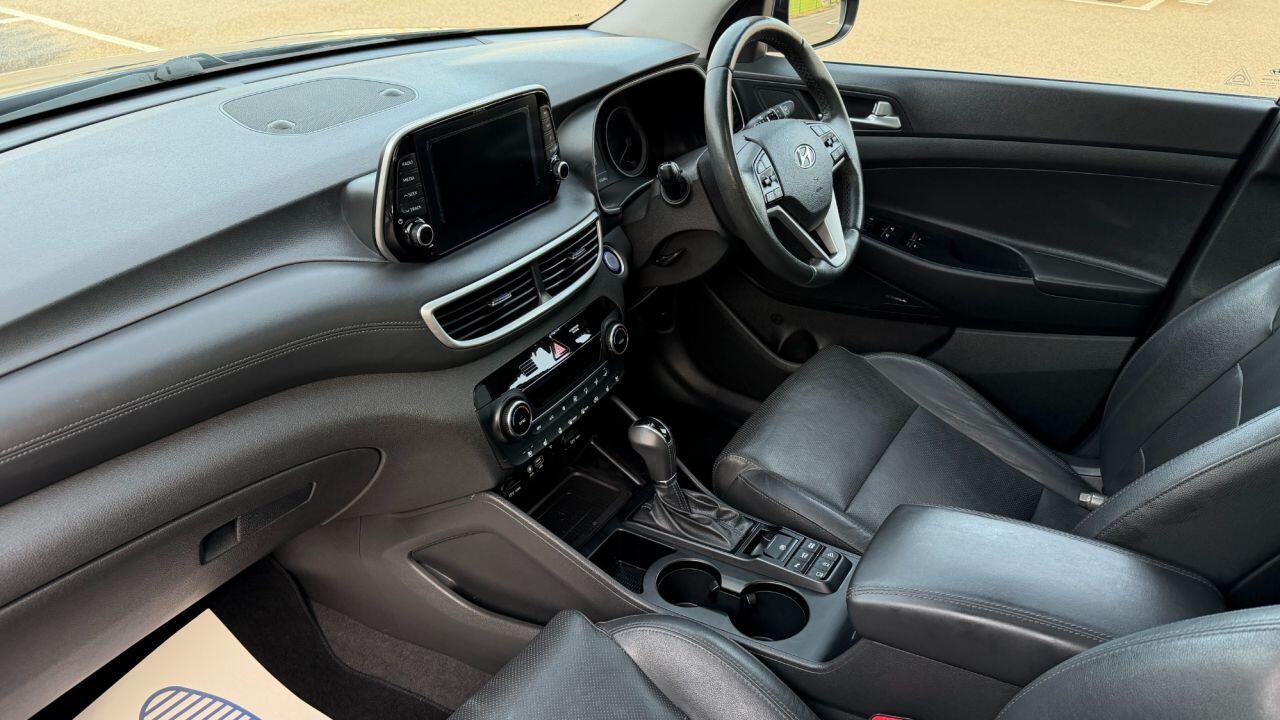 Hyundai Tucson view 8