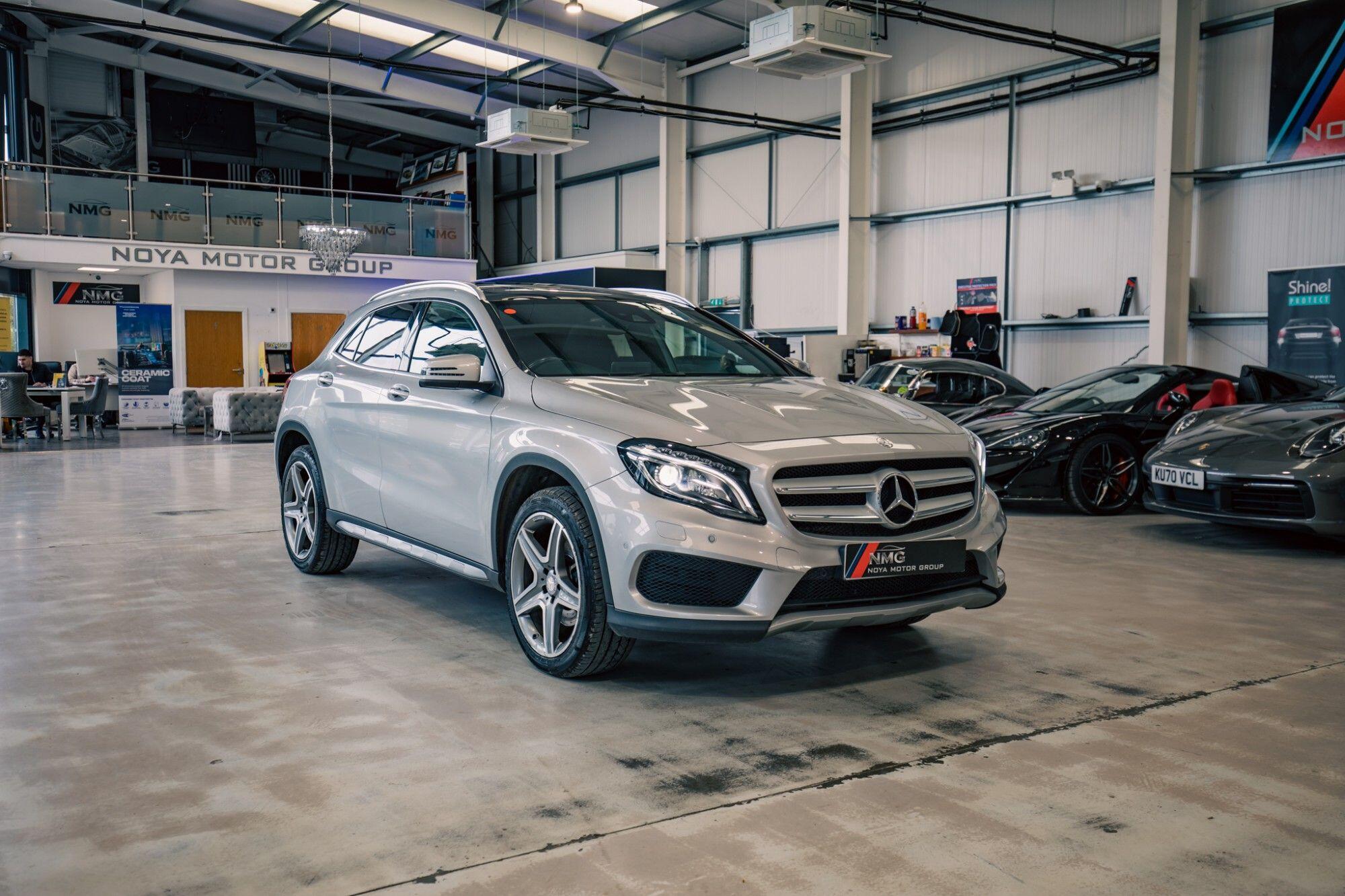 Mercedes-Benz Gla view 24