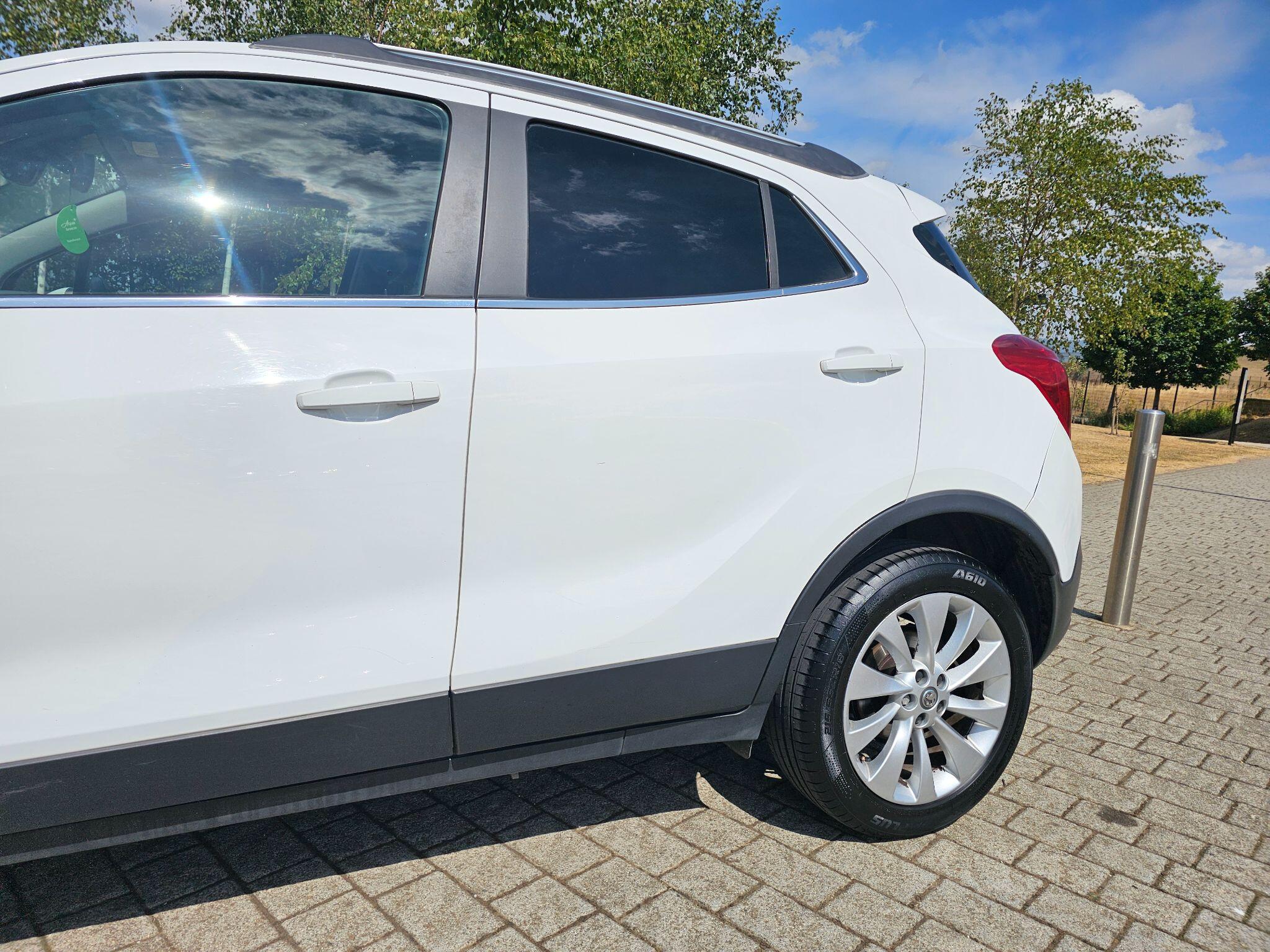 Vauxhall Mokka view 35