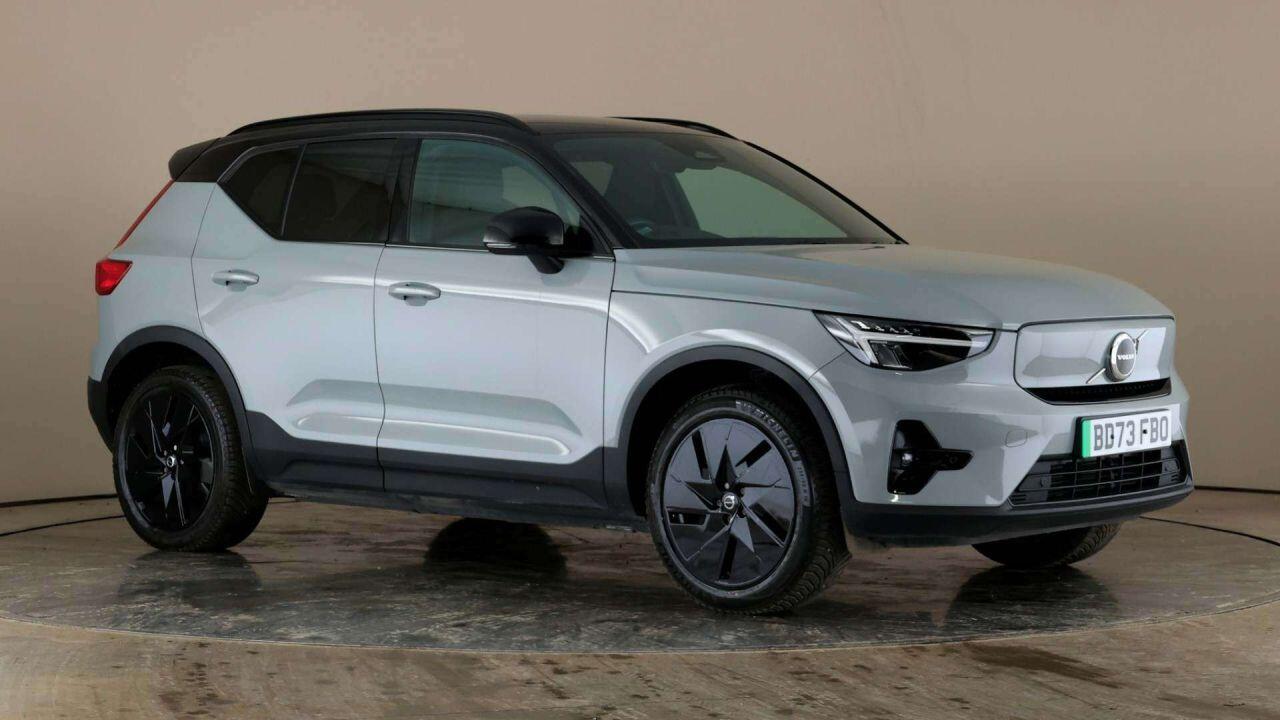 Volvo XC40 main image