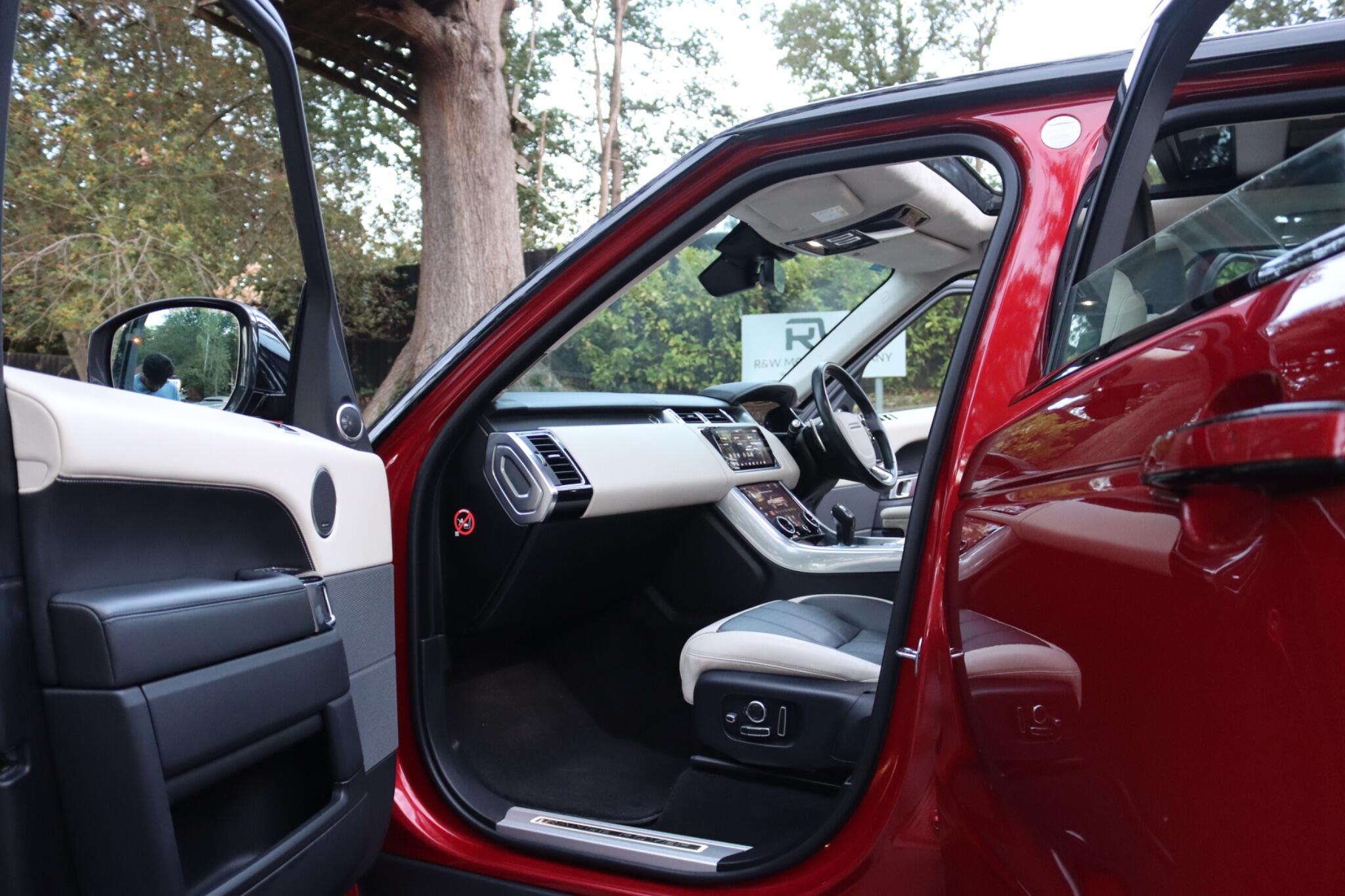 Land Rover Range Rover Sport view 8