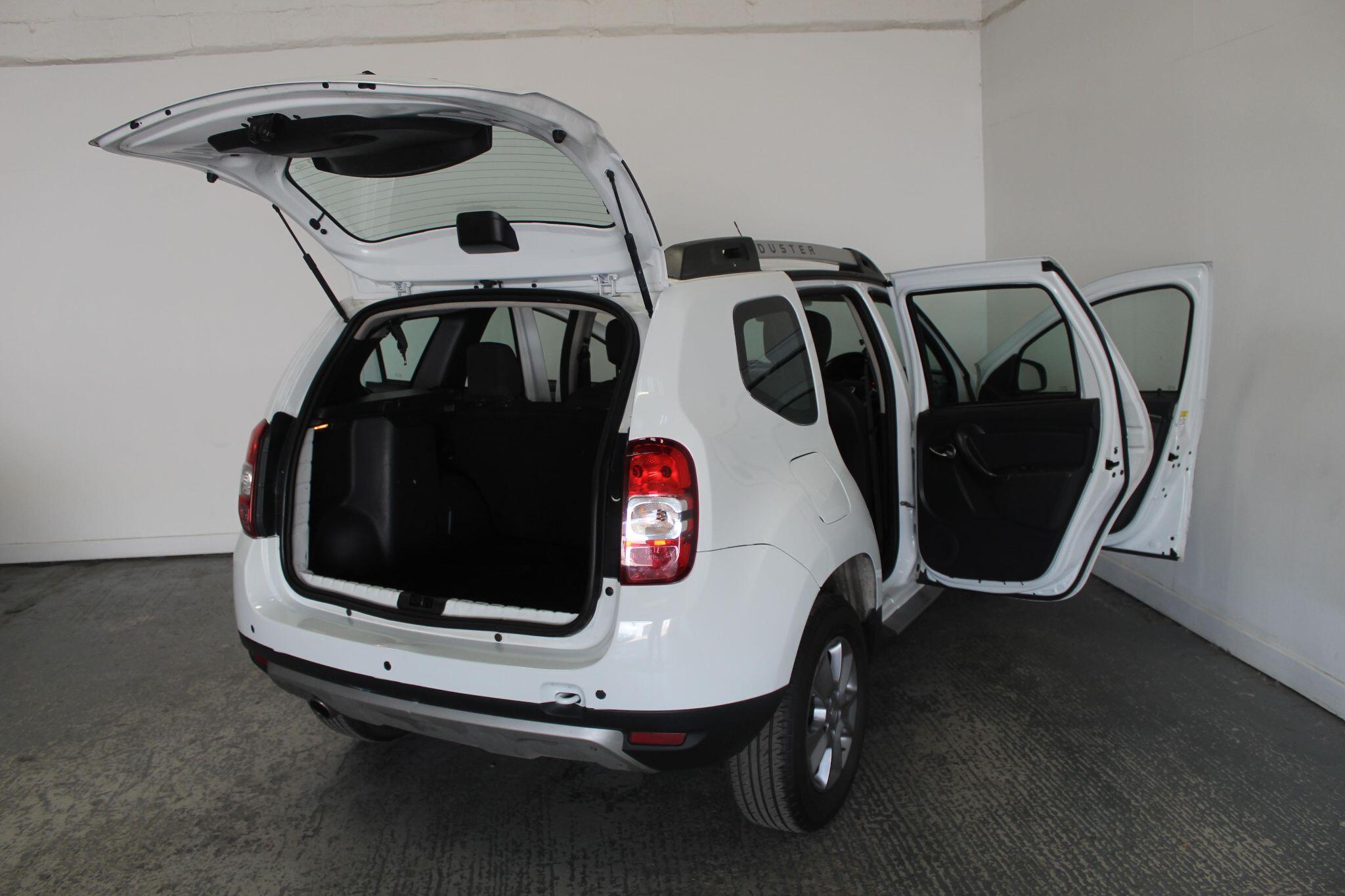 Dacia Duster view 21