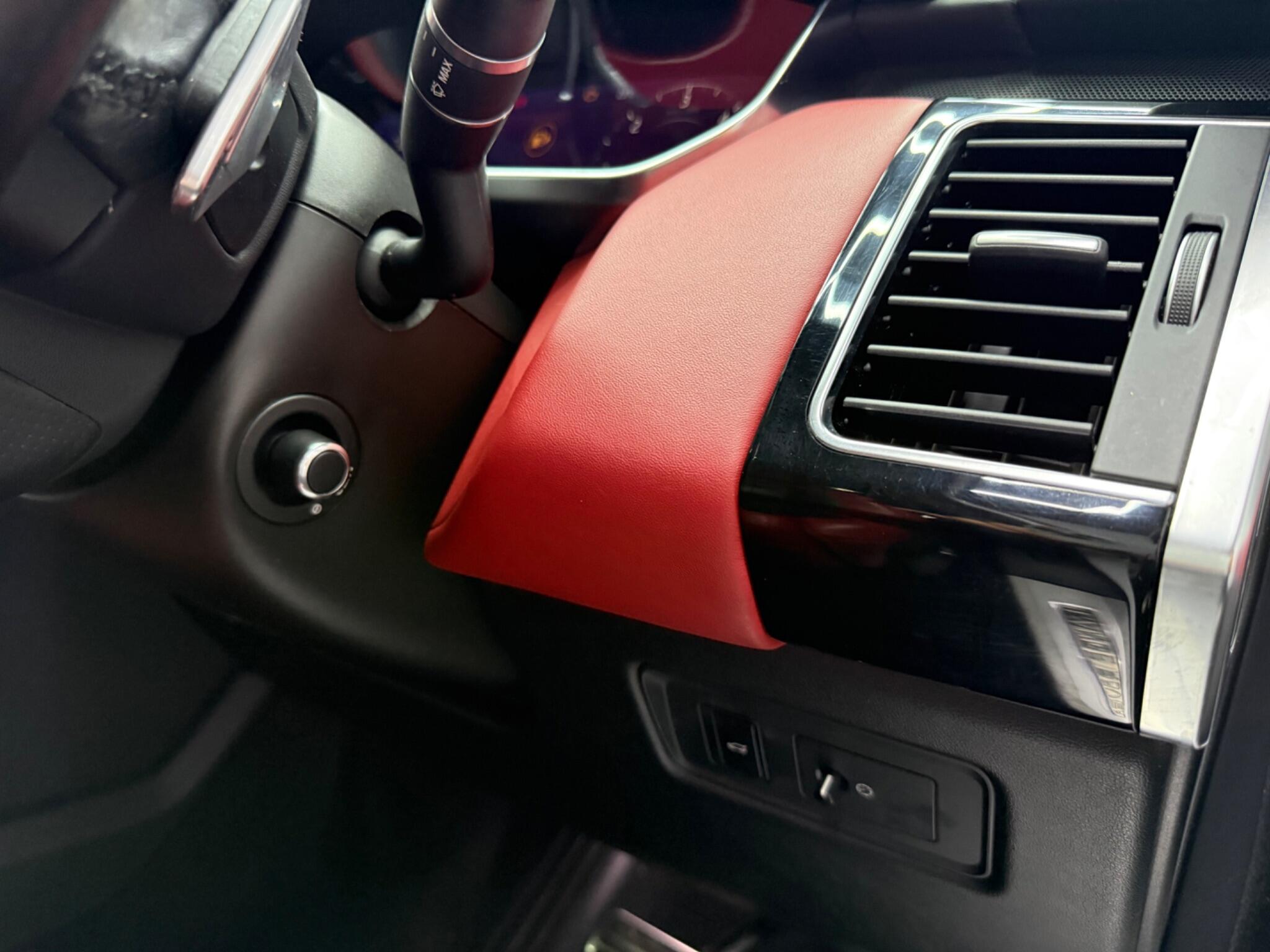 Land Rover Range Rover Sport view 28