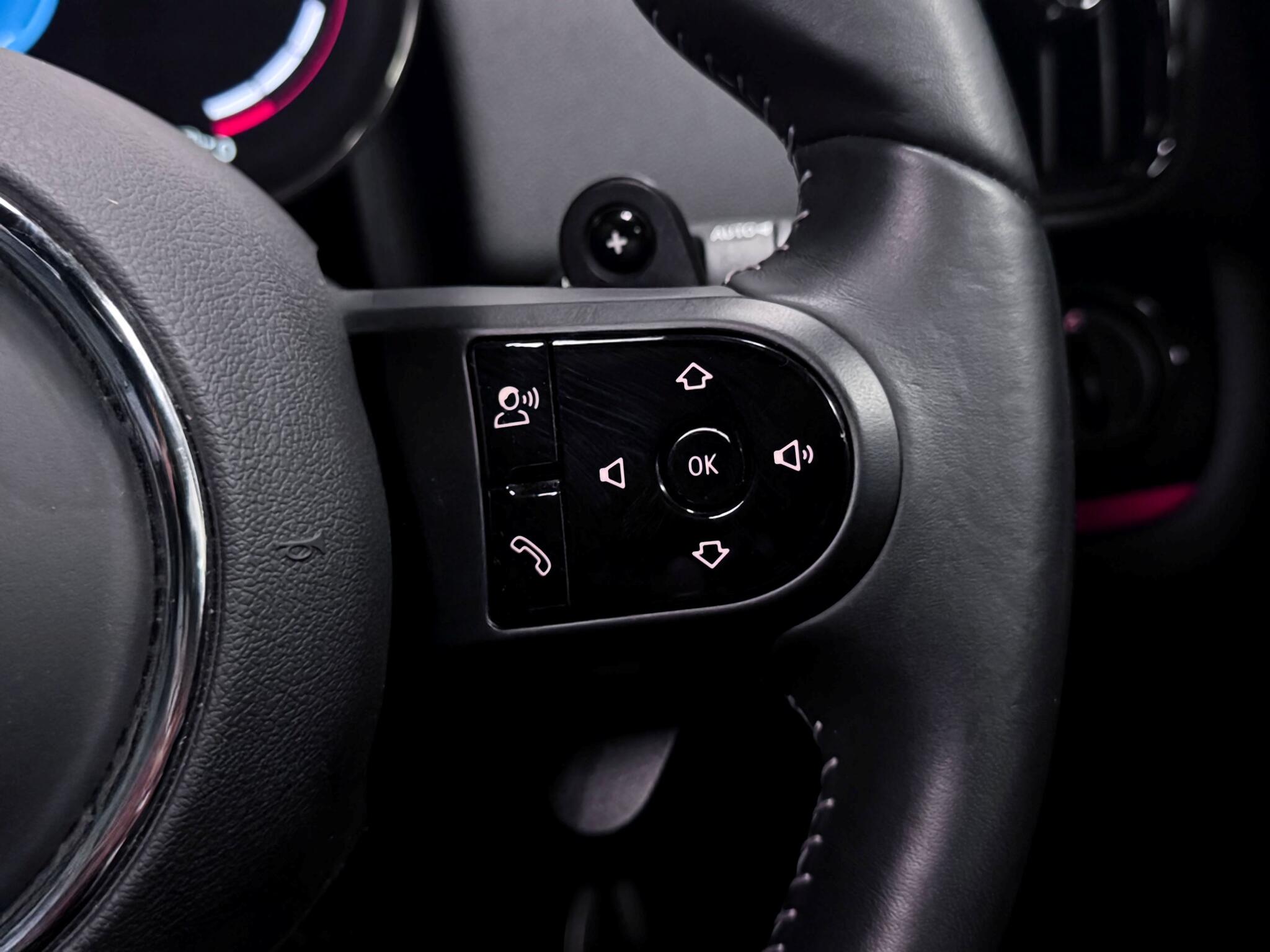 MINI Countryman view 28