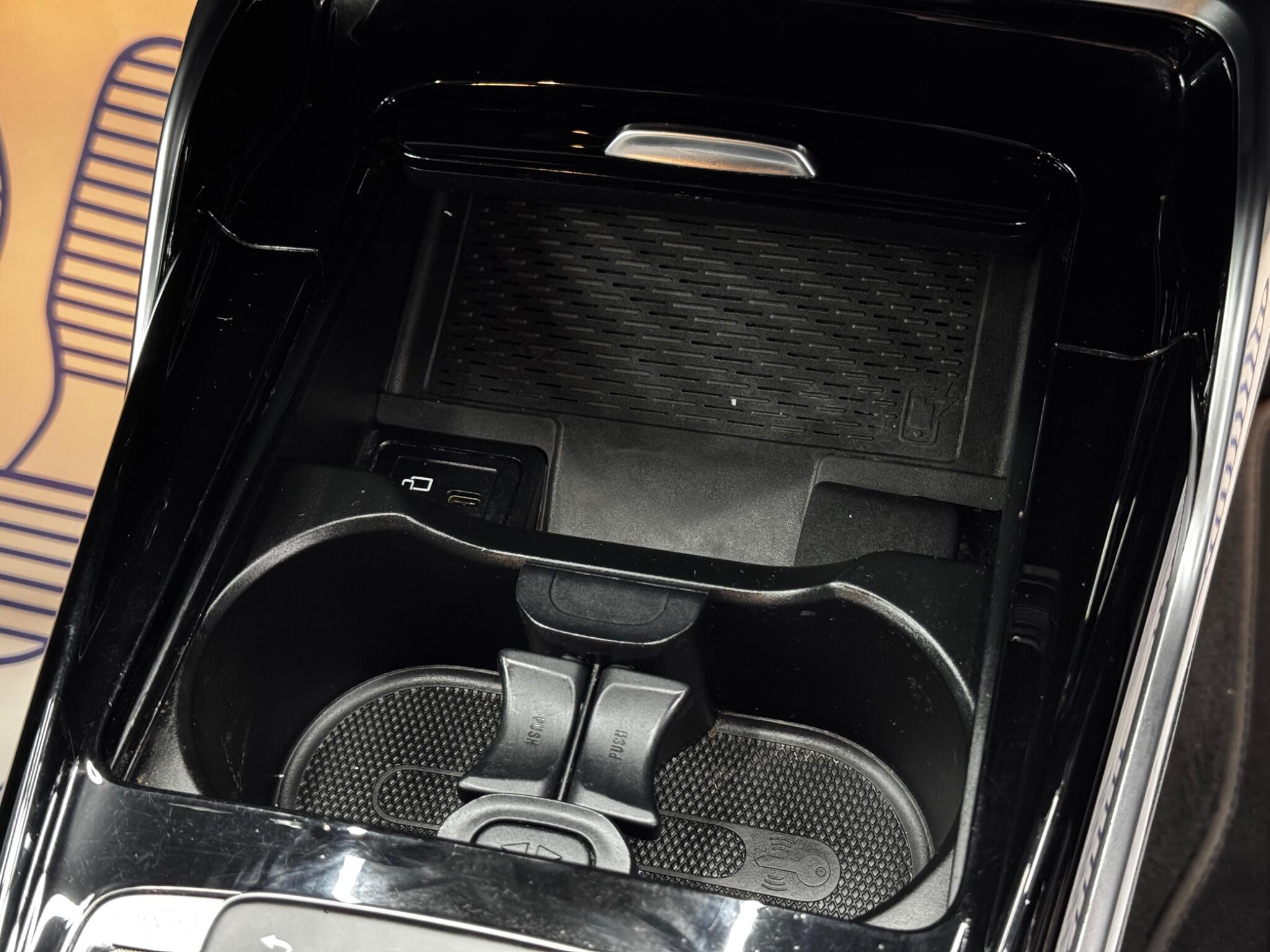 Mercedes-Benz A-Class view 28
