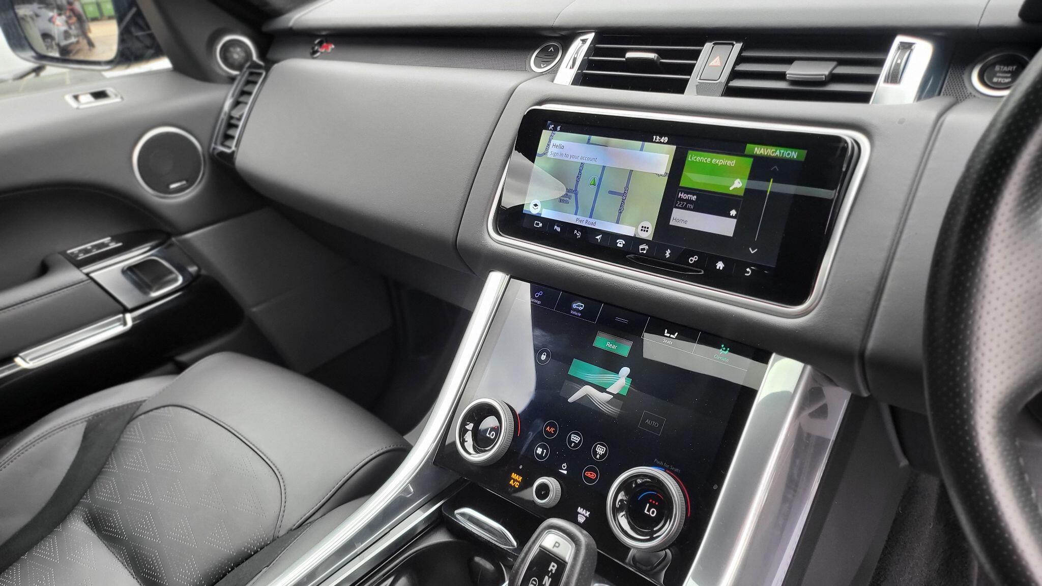 Land Rover Range Rover Sport view 26