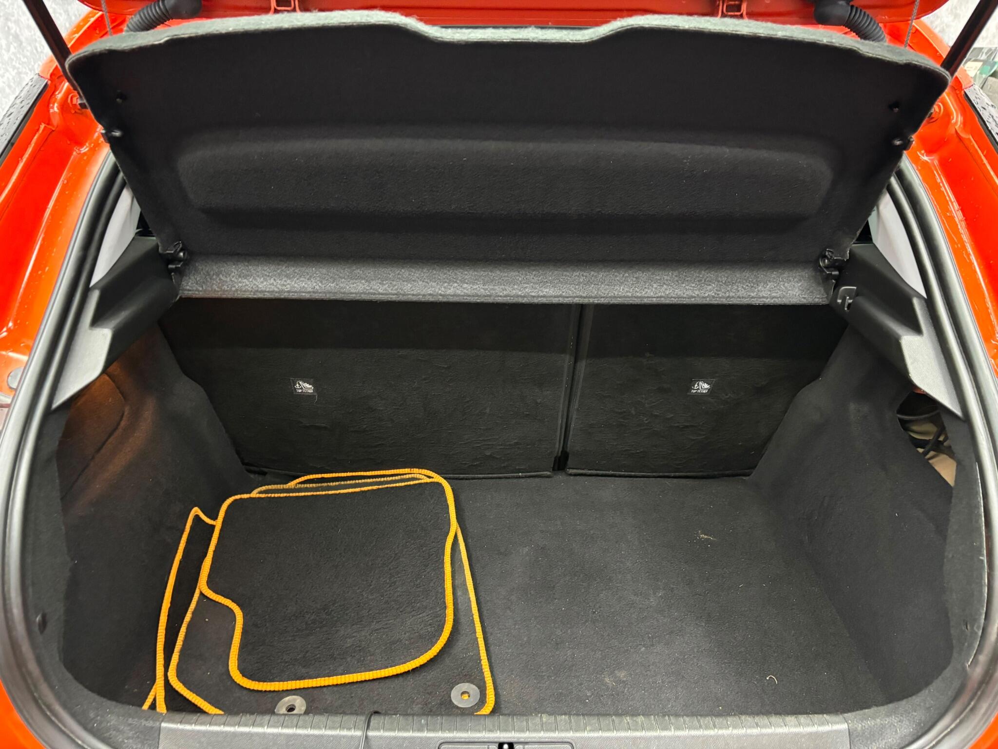 Vauxhall Corsa view 21