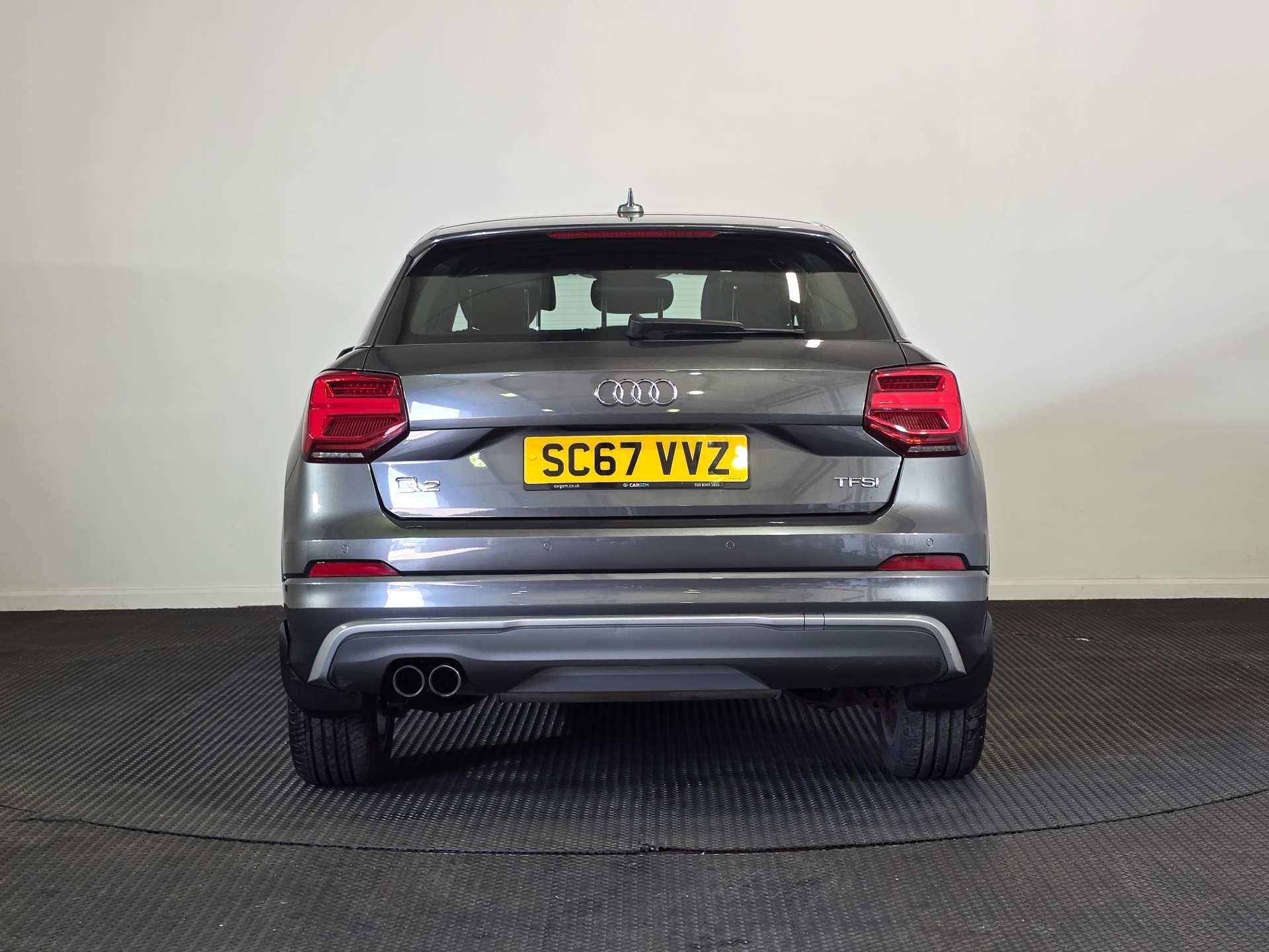 Audi Q2 view 6