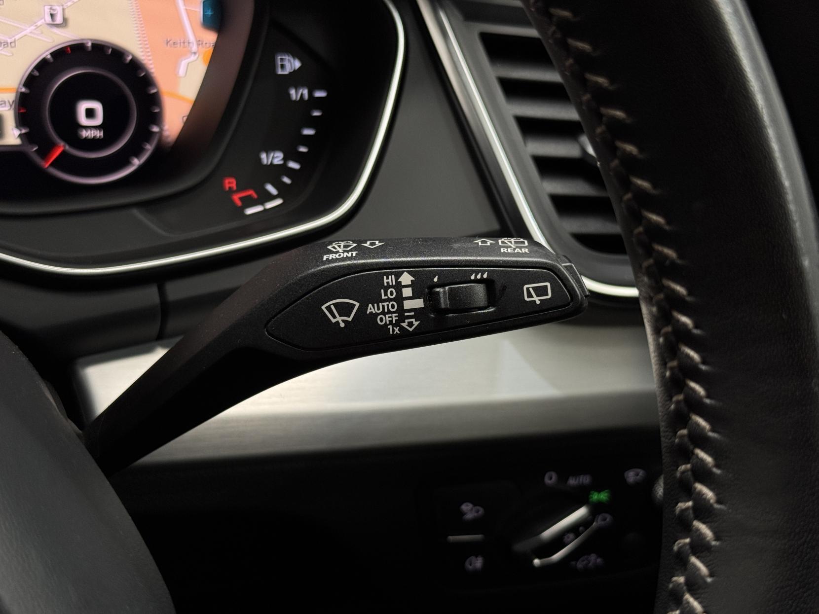 Audi Q5 view 48