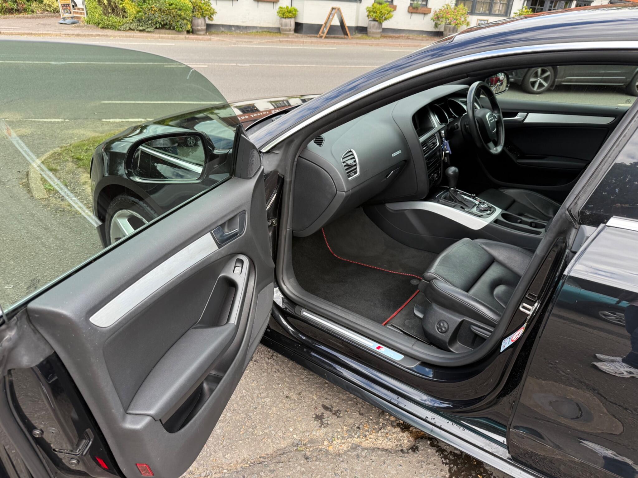 Audi A5 view 29