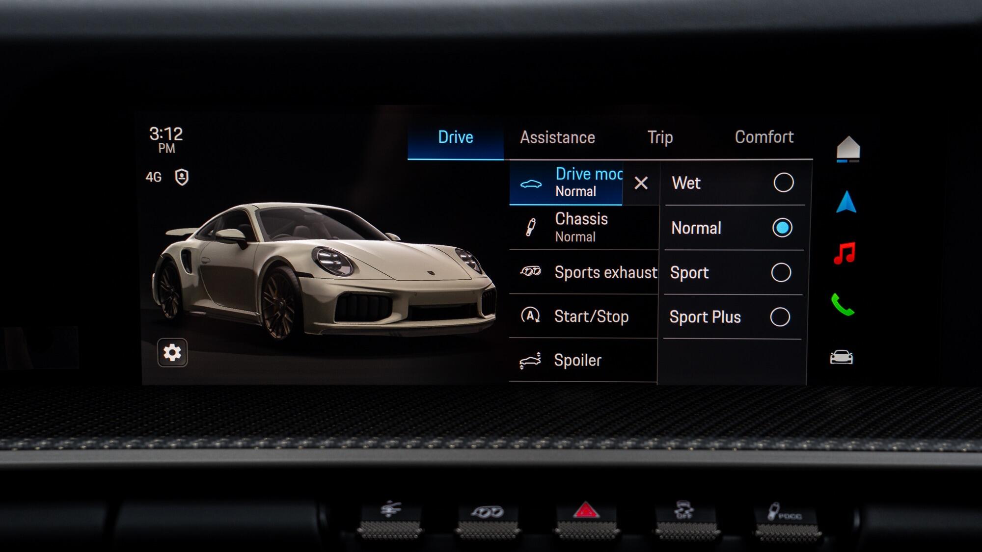 Porsche 911 view 31