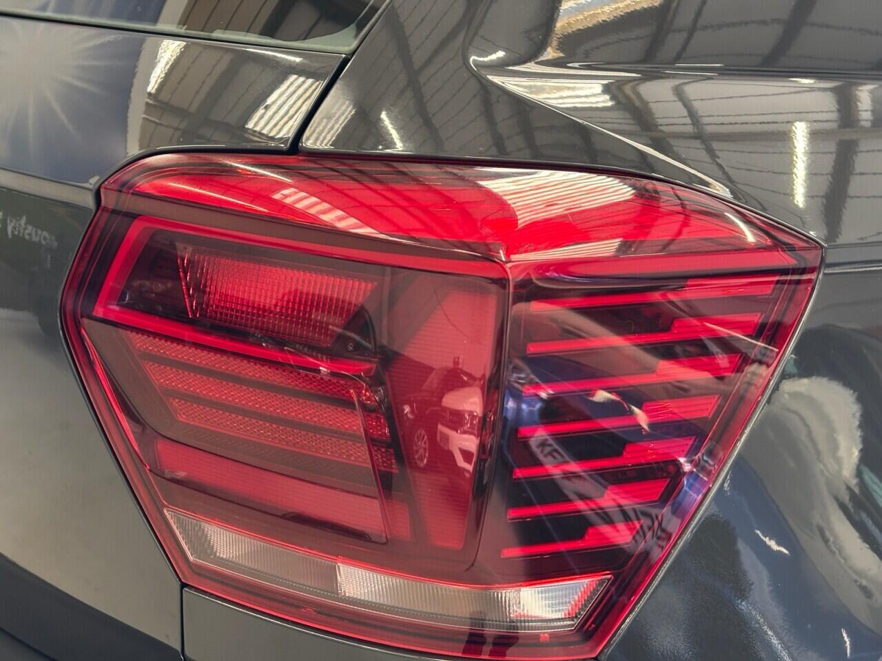 Volkswagen Polo view 45