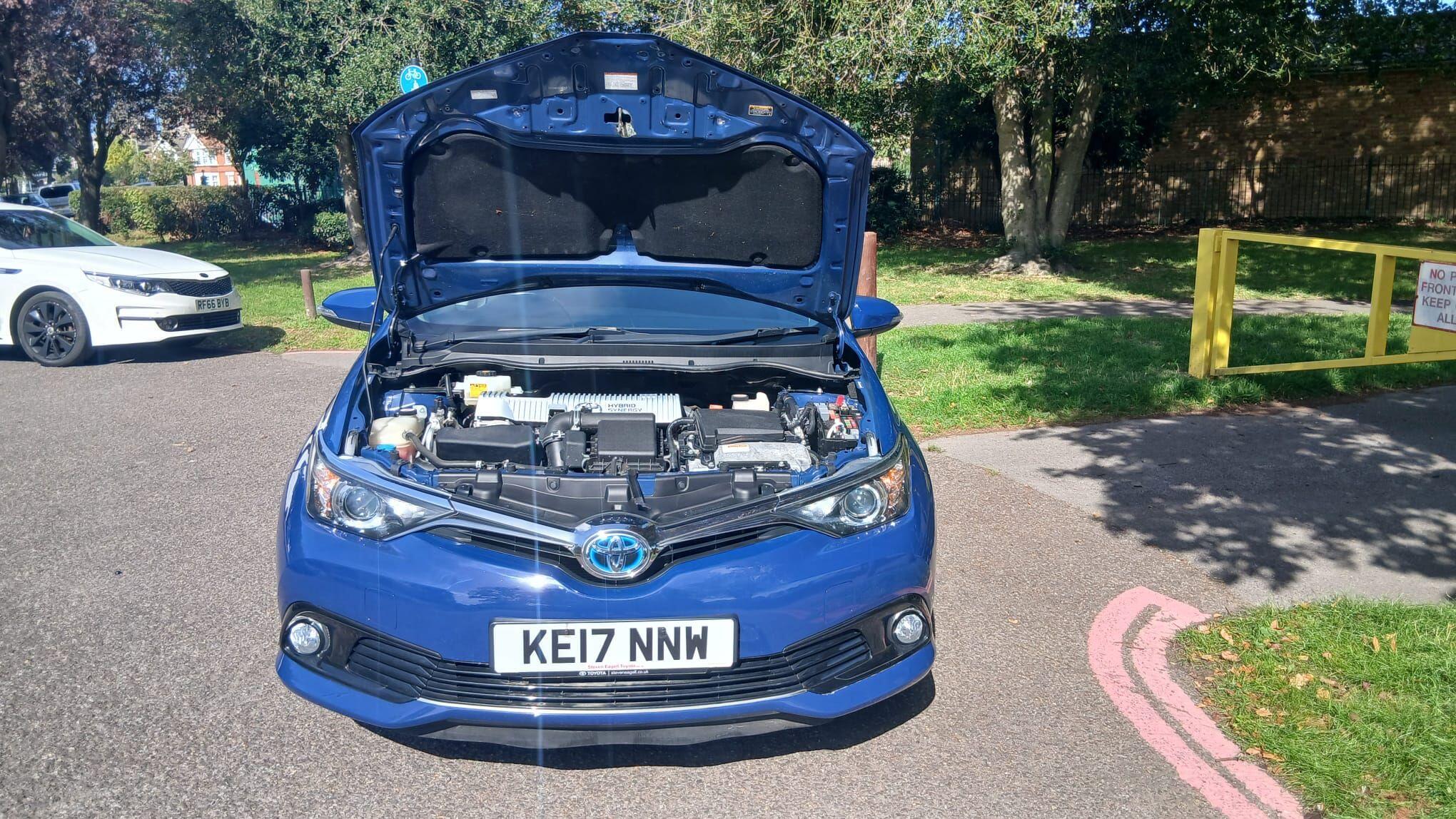 Toyota Auris view 23