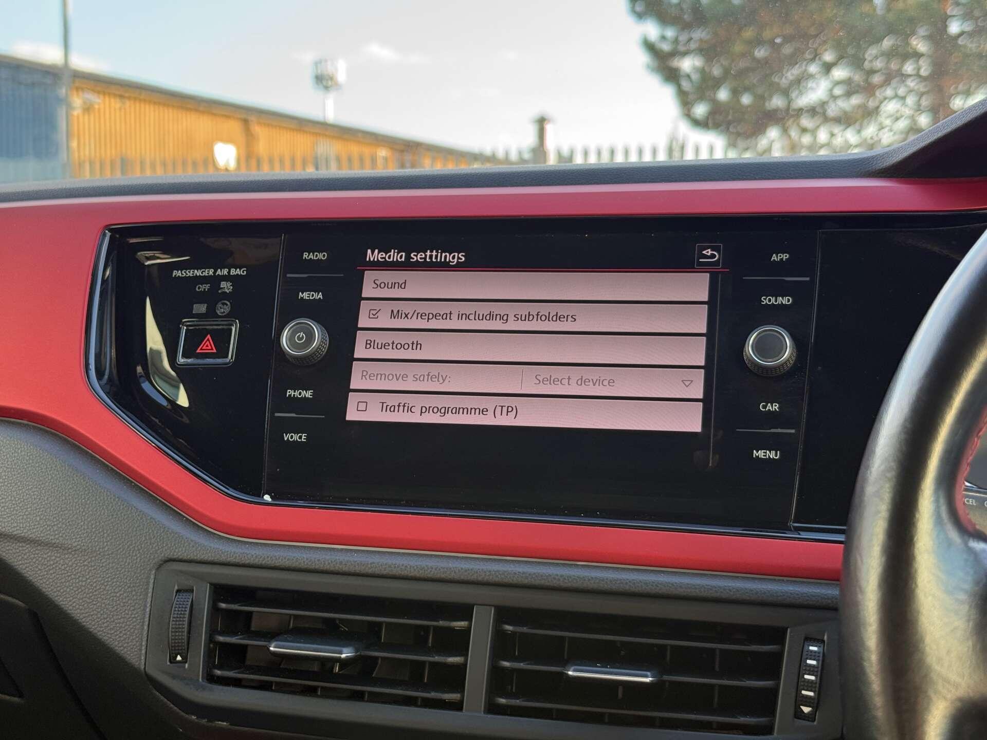 Volkswagen Polo view 33