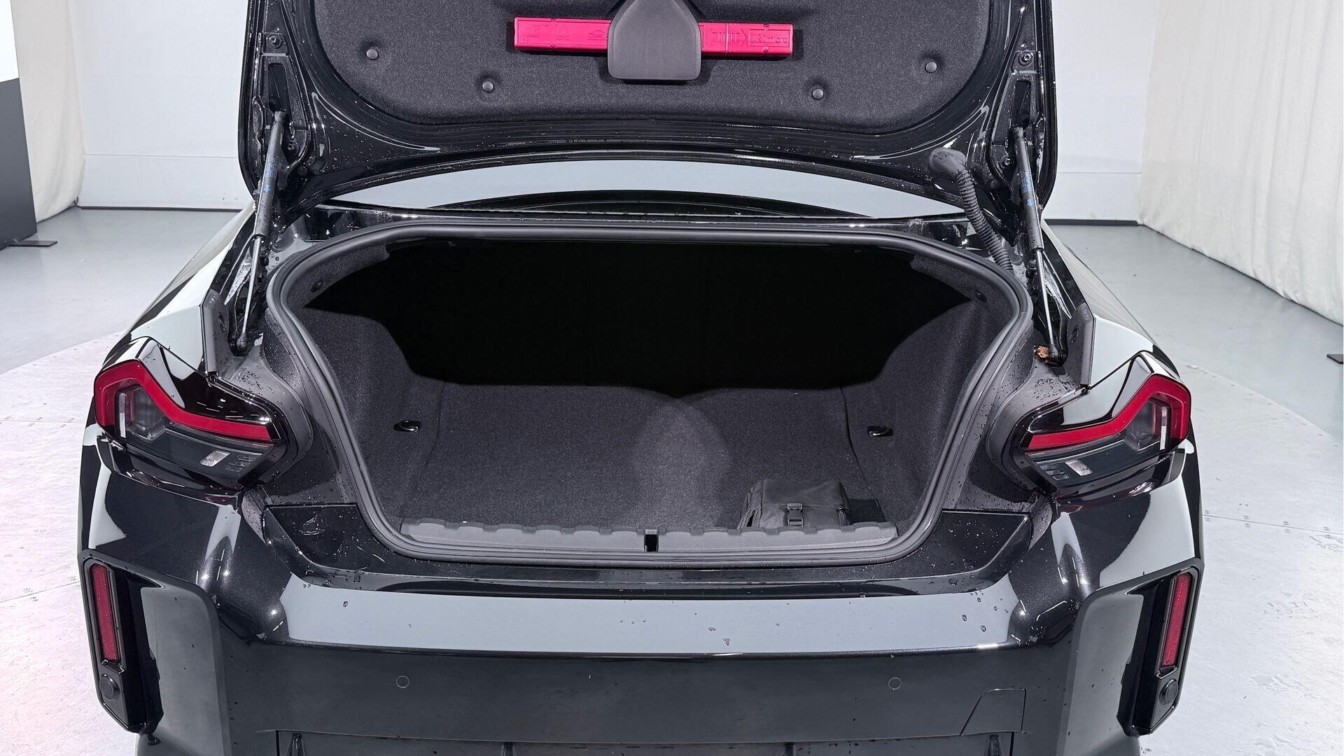 BMW M2 view 13