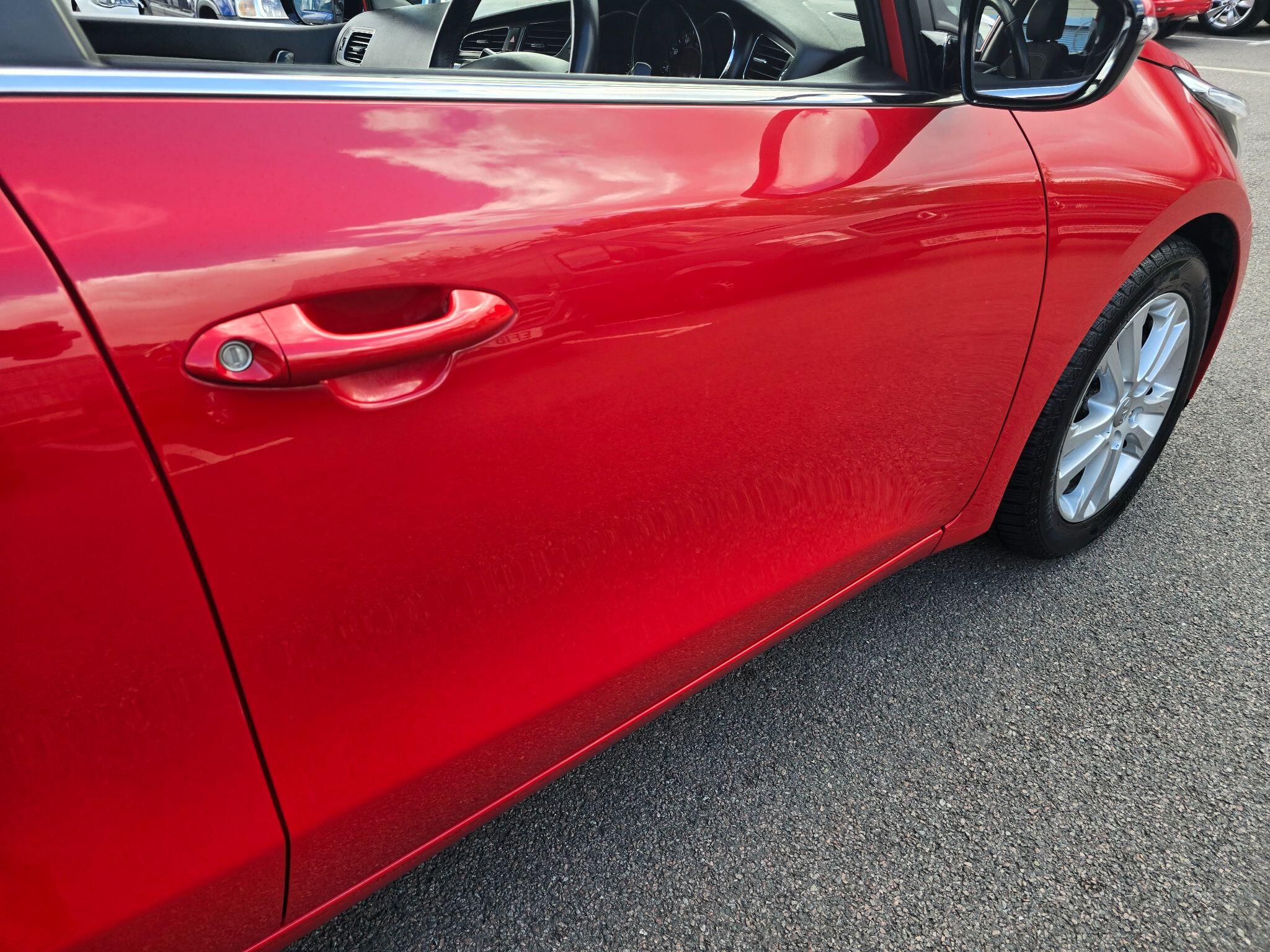 Kia Ceed view 97