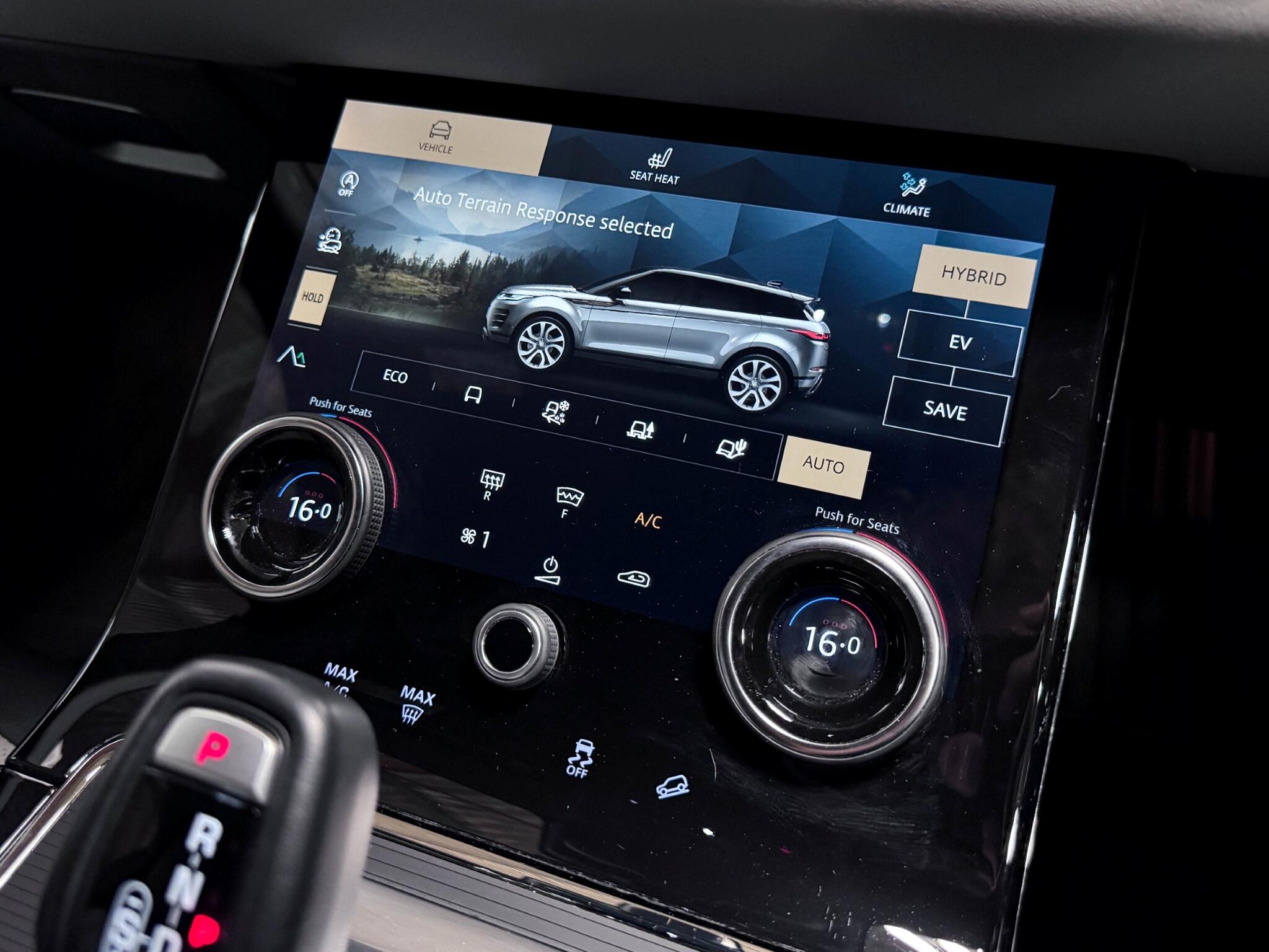 Land Rover Range Rover Evoque view 35