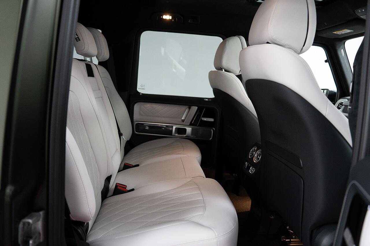 Mercedes-Benz G-Class view 36