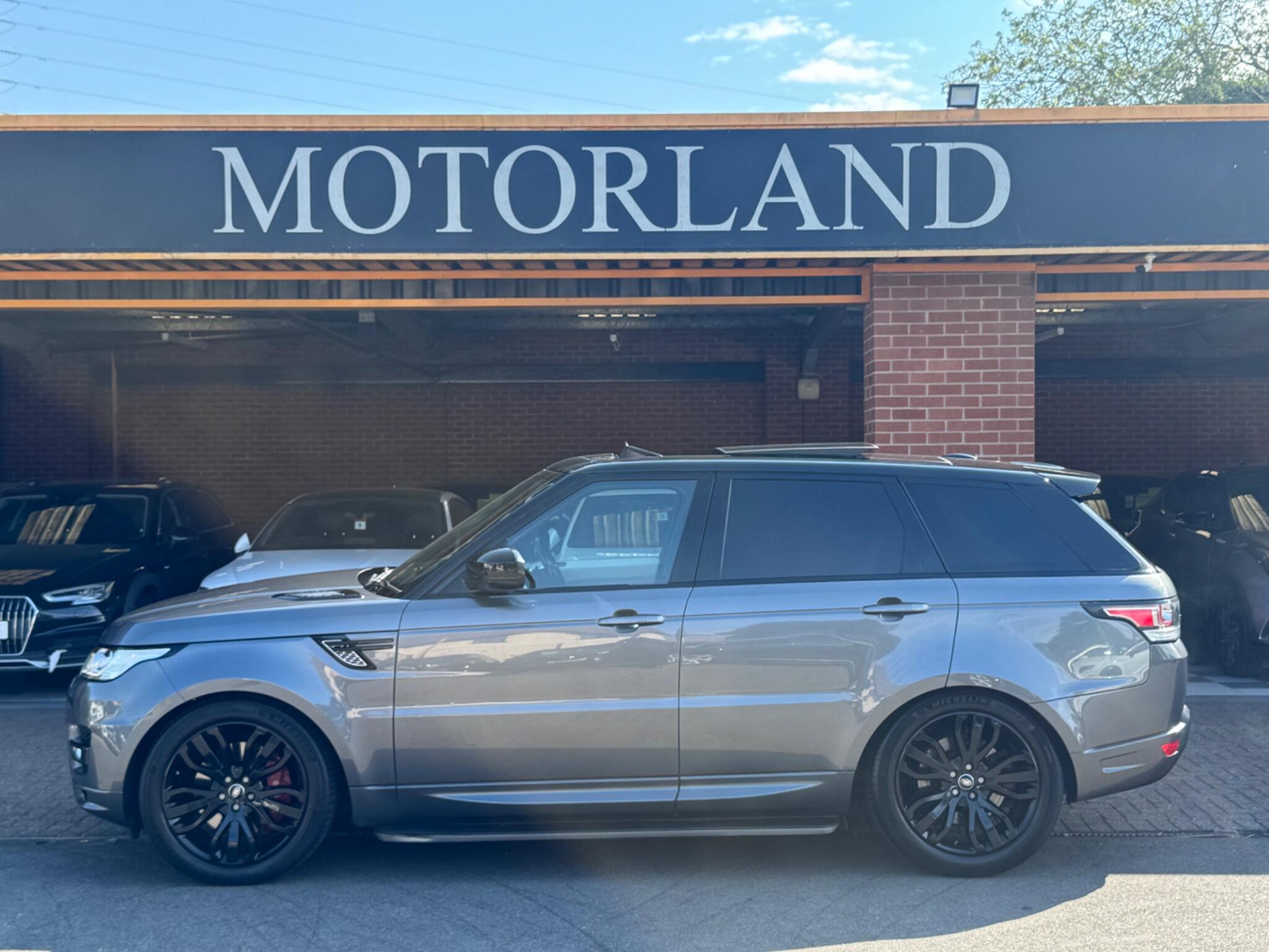 Land Rover Range Rover Sport view 6