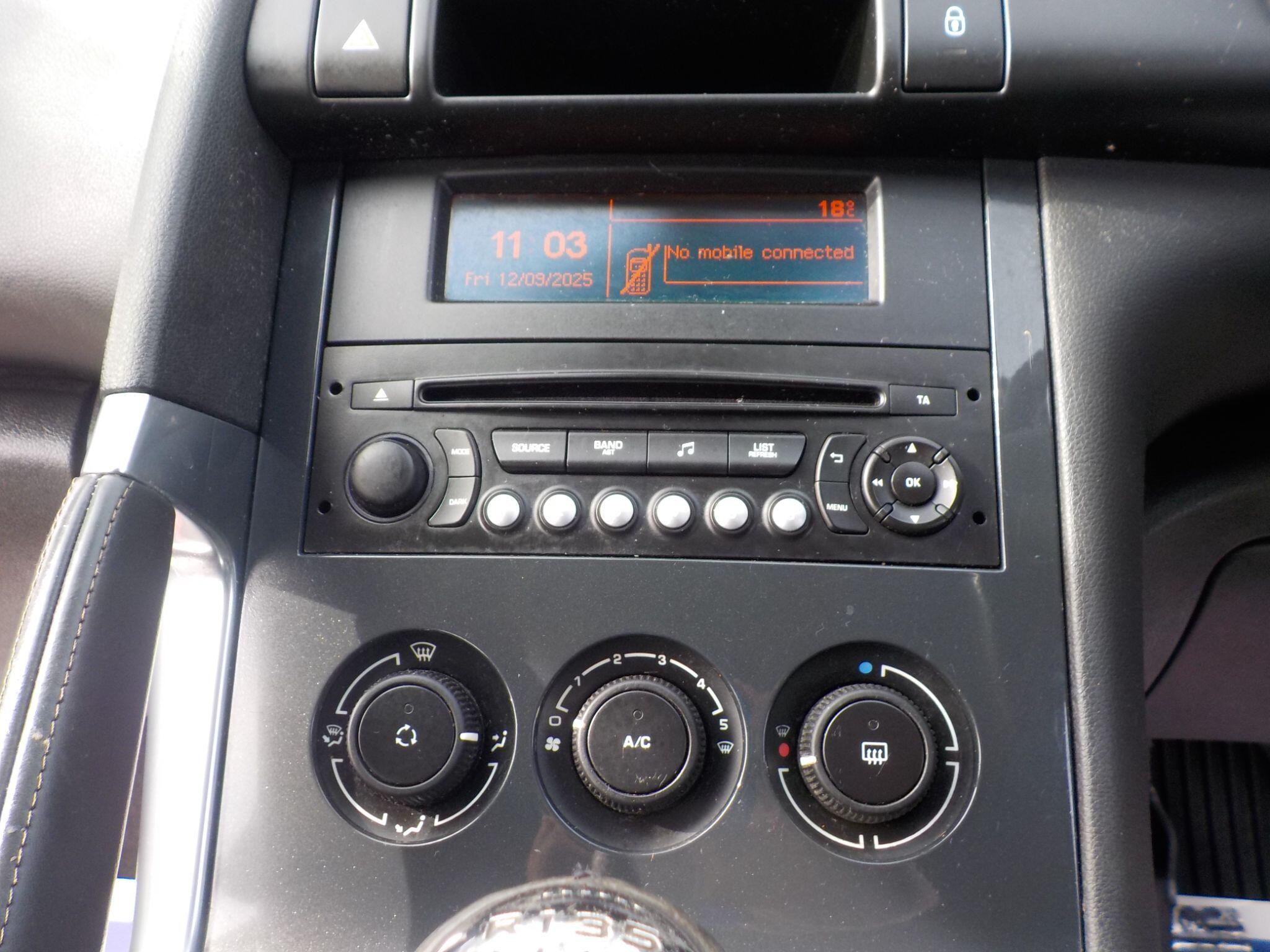 Peugeot 3008 1.6 HDi Active Euro 5 5dr