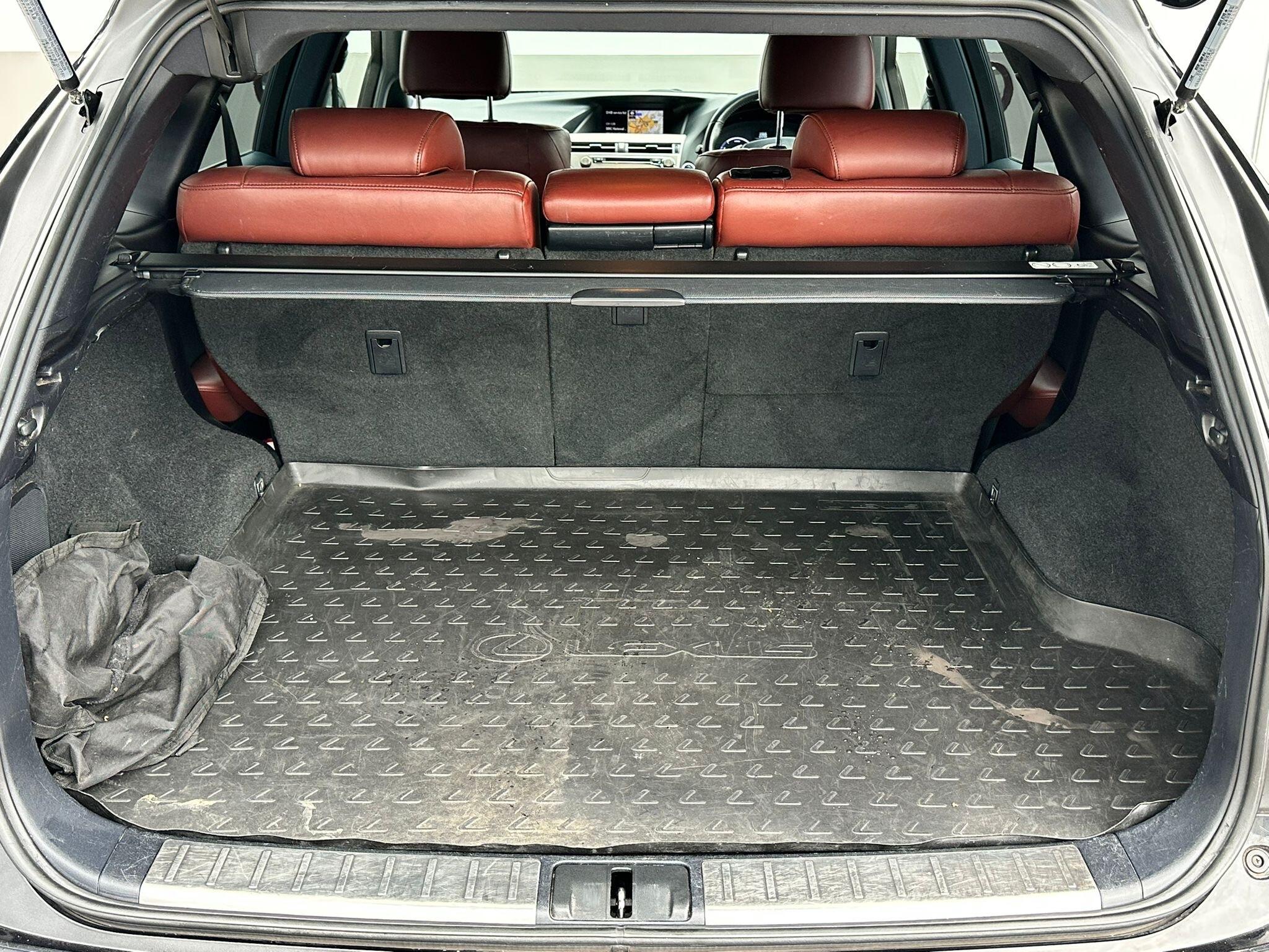 Lexus RX view 13