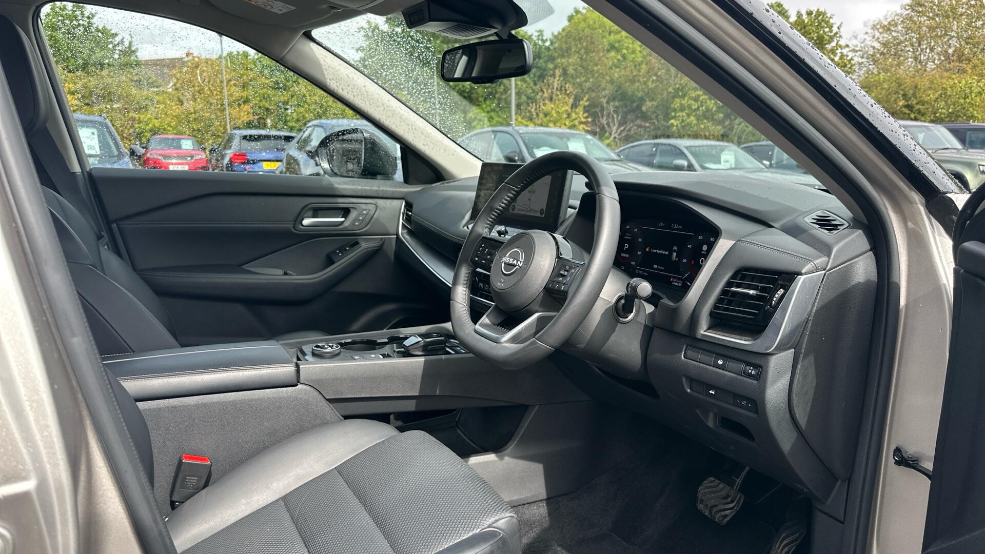 Nissan X-Trail view 49