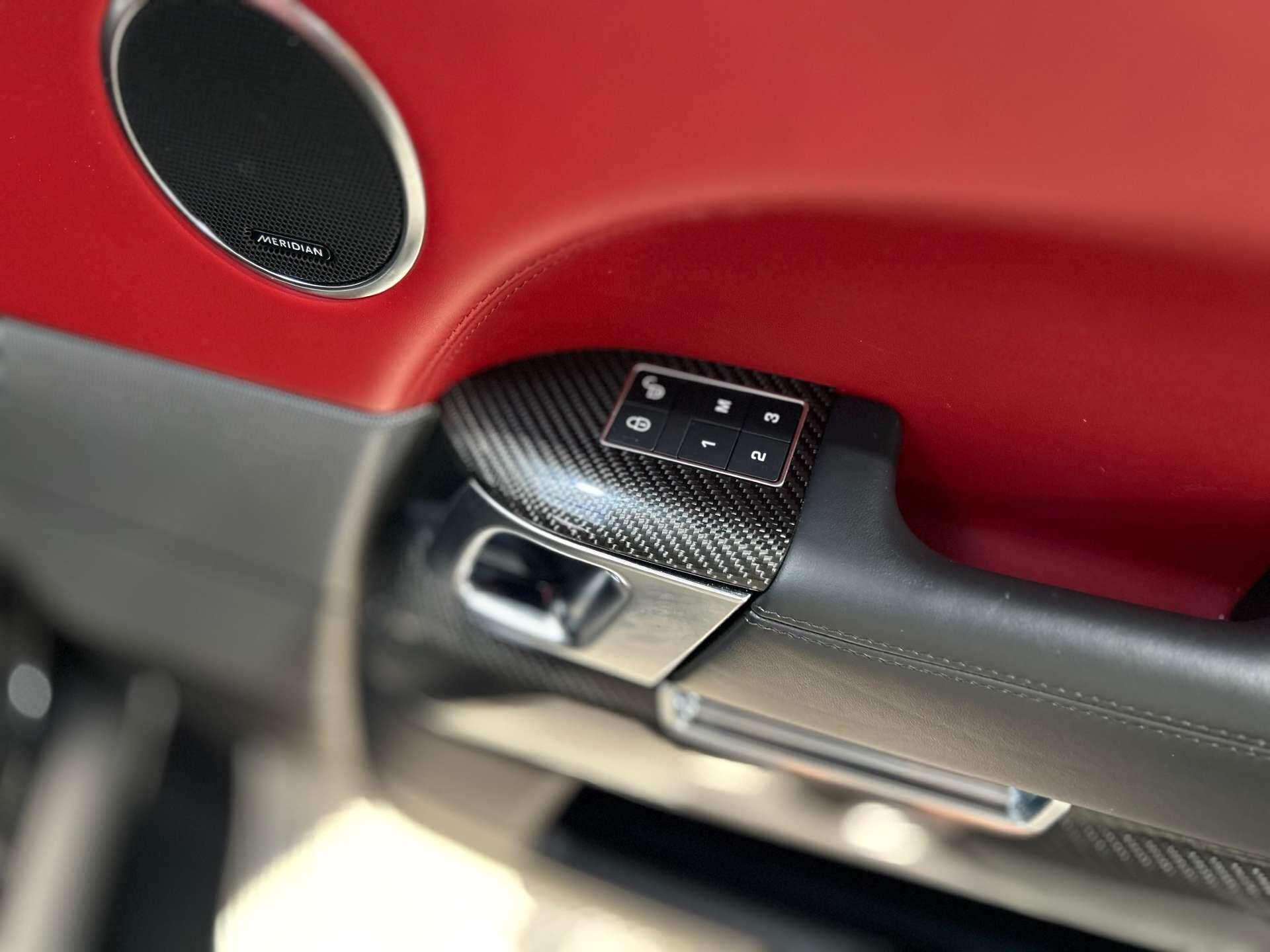 Land Rover Range Rover Sport view 28