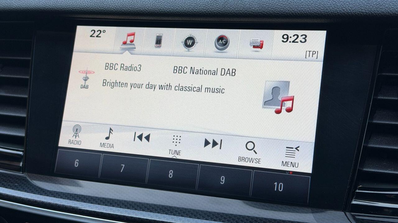 Vauxhall Insignia view 25