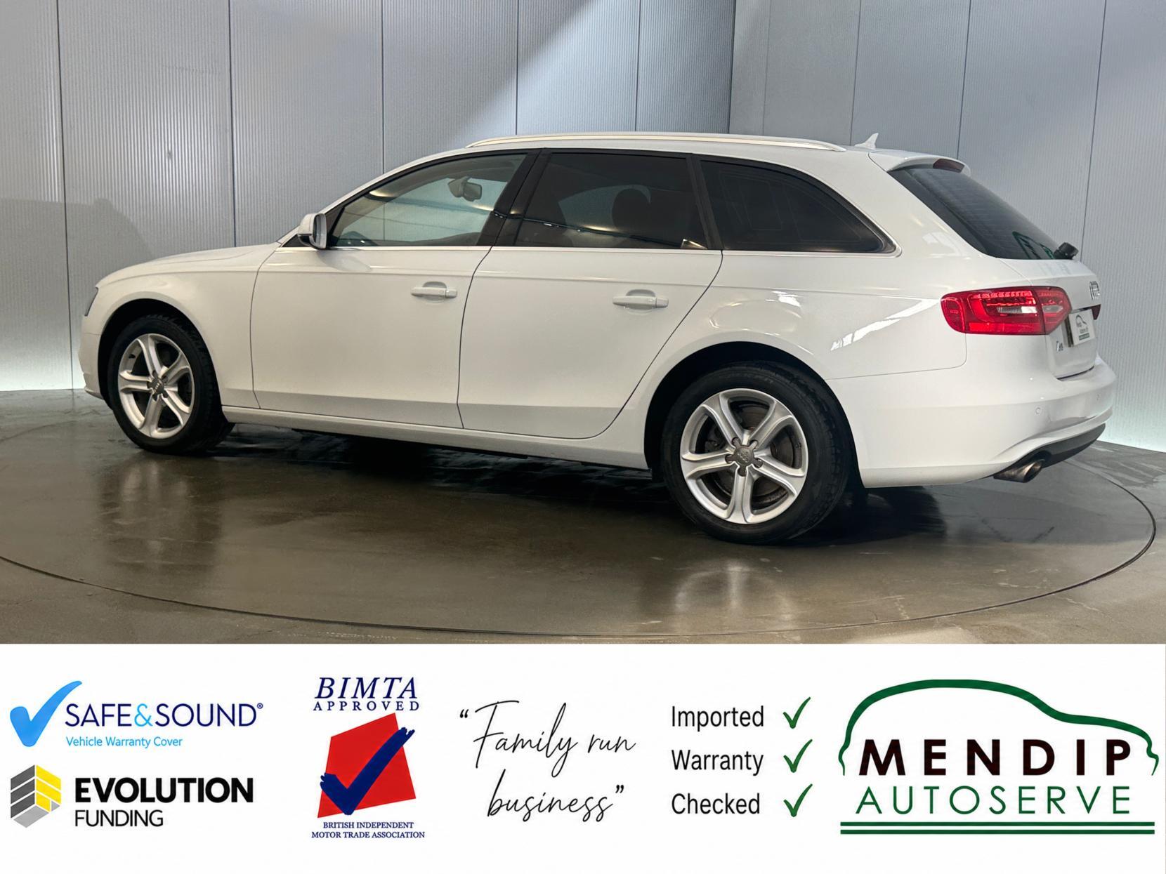 Audi A4 Avant view 12